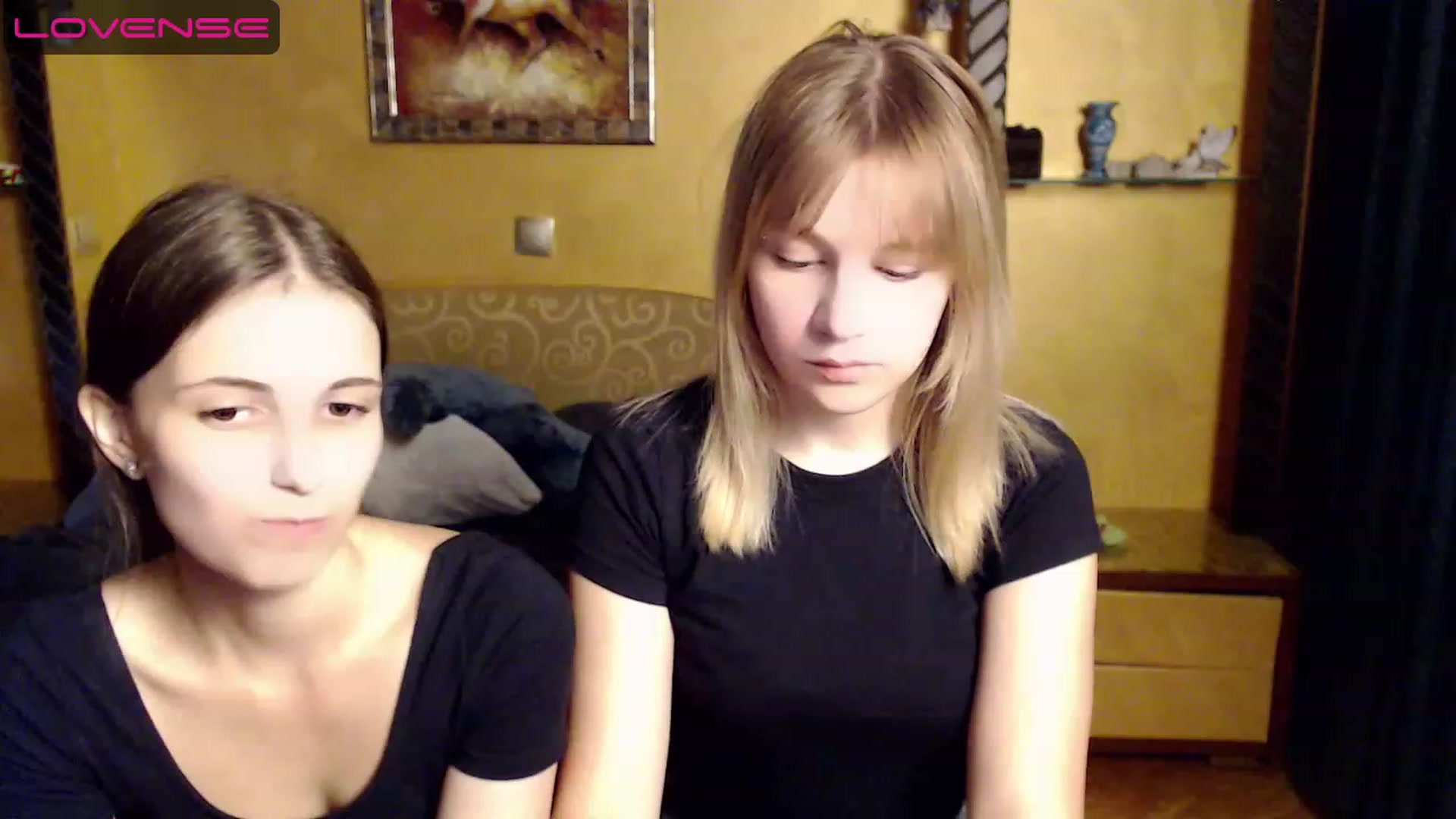 Gallery image thumbnail from AliceMoreee's myfreecams stream on, 08/10/2023, 19:52 image 11 of 20