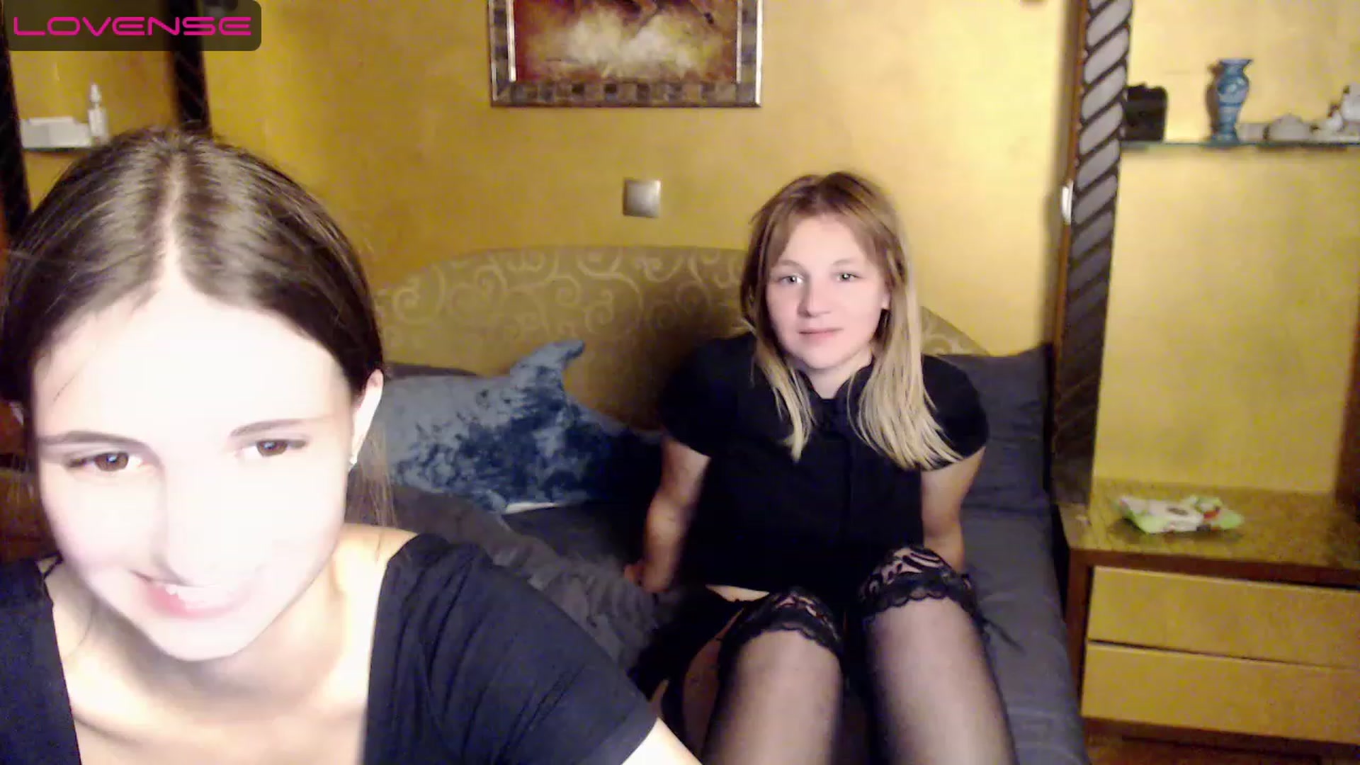 Gallery image thumbnail from AliceMoreee's myfreecams stream on, 08/10/2023, 23:38 image 20 of 20