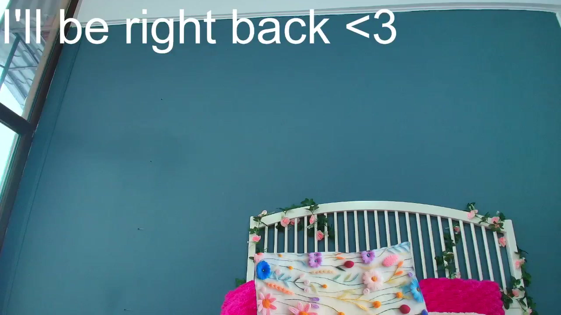 Gallery image thumbnail from AlicePirce's myfreecams stream on, 01/05/2026, 12:17 image 8 of 20