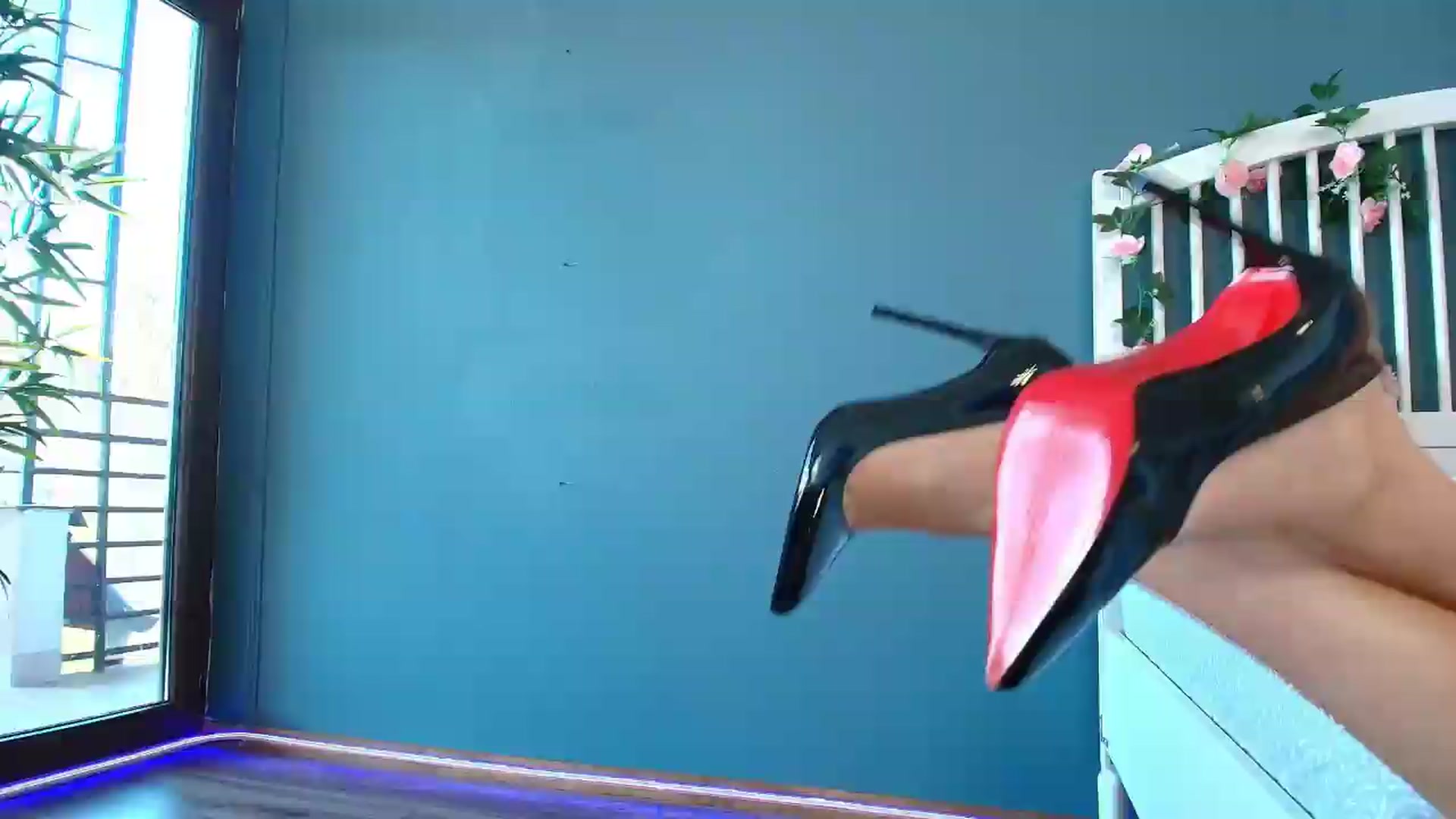 Gallery image thumbnail from AlicePirce's myfreecams stream on, 07/16/2026, 09:26 image 7 of 20
