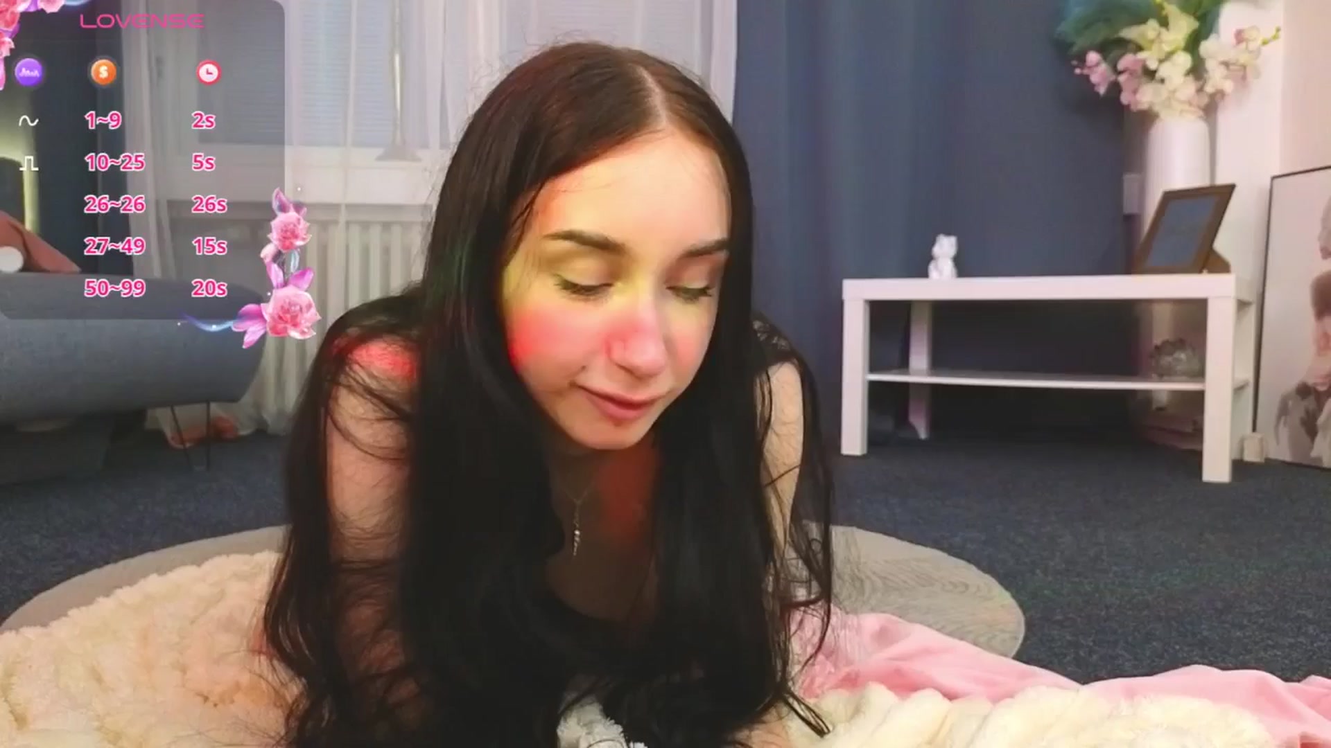 Gallery image thumbnail from AlicePlayss's myfreecams stream on, 04/25/2025, 05:31 image 16 of 20