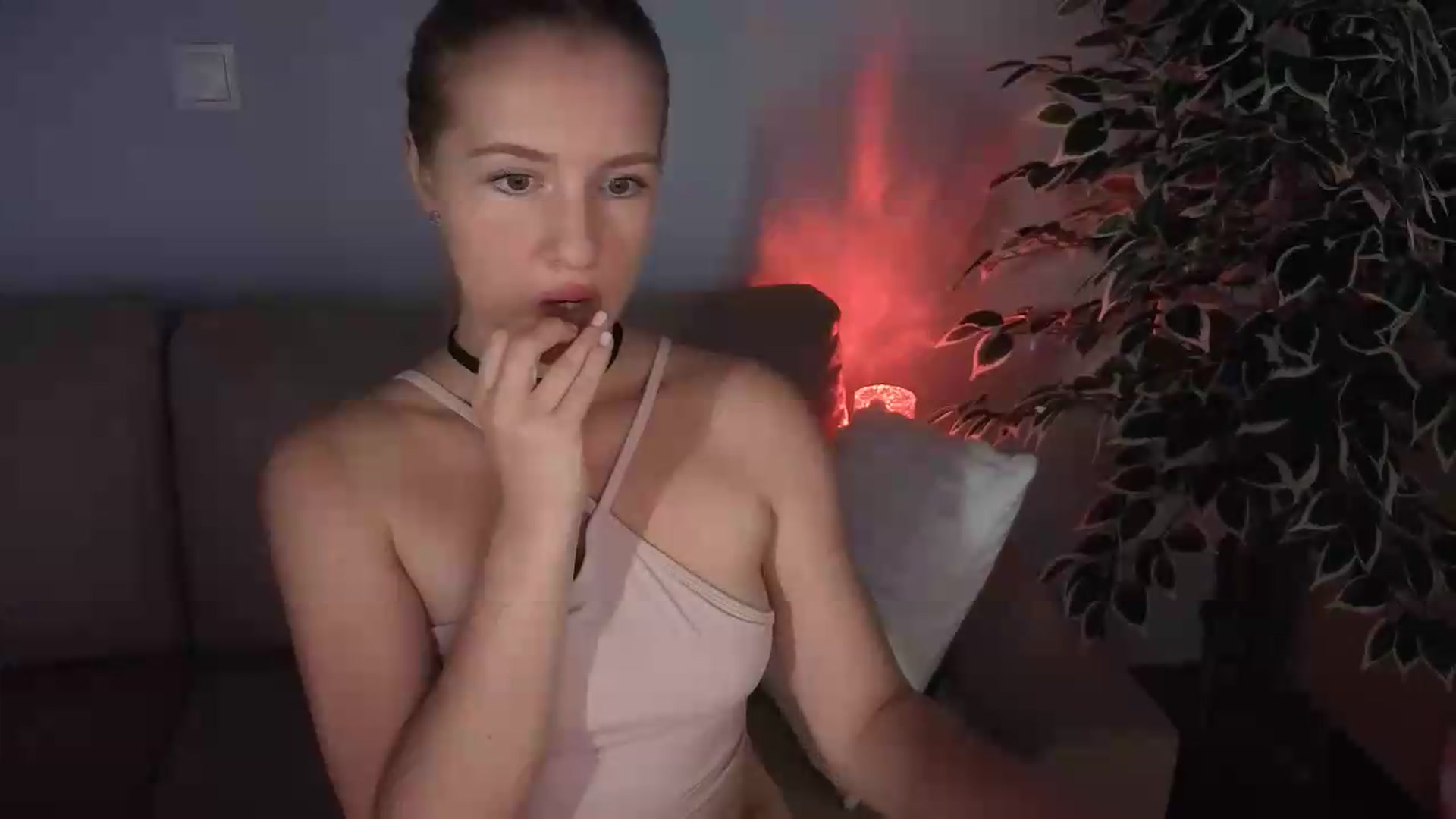 Gallery image thumbnail from AliceSi's myfreecams stream on, 07/16/2026, 14:05 image 12 of 20