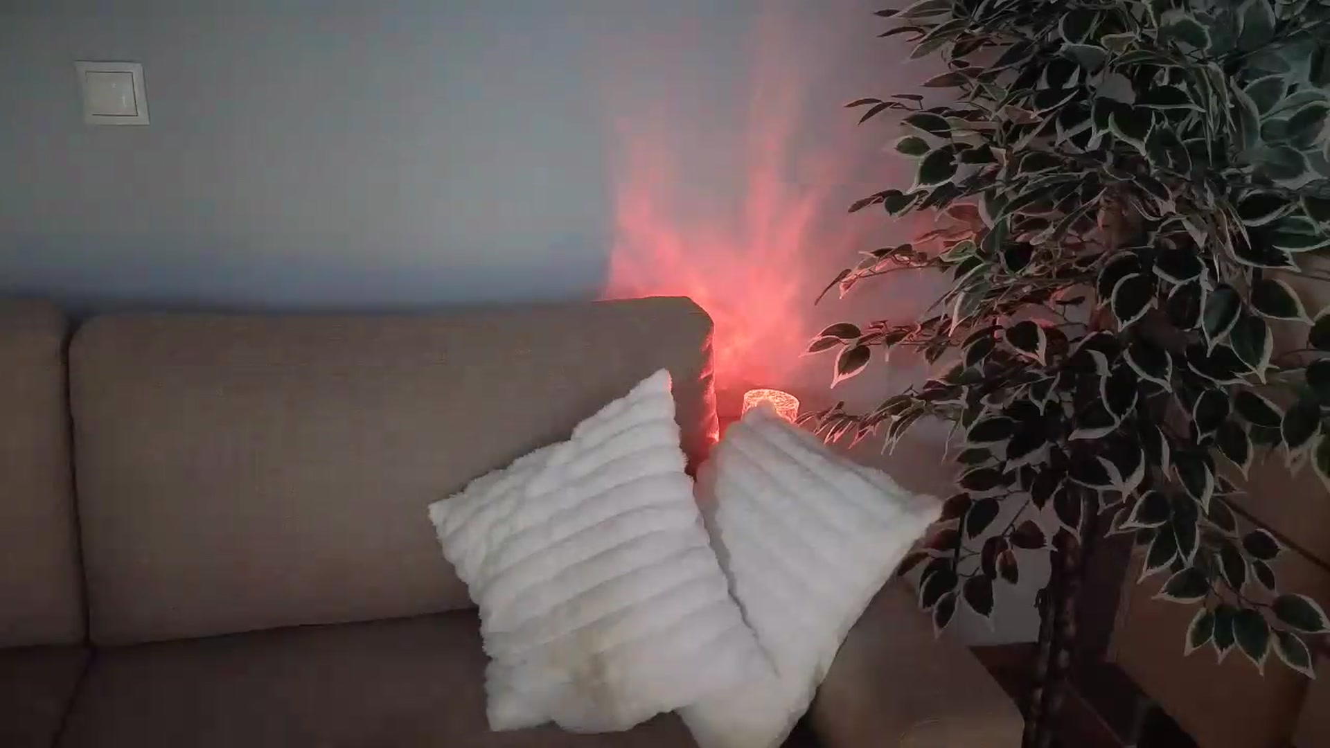 Gallery image thumbnail from AliceSi's myfreecams stream on, 07/16/2026, 15:25 image 18 of 20
