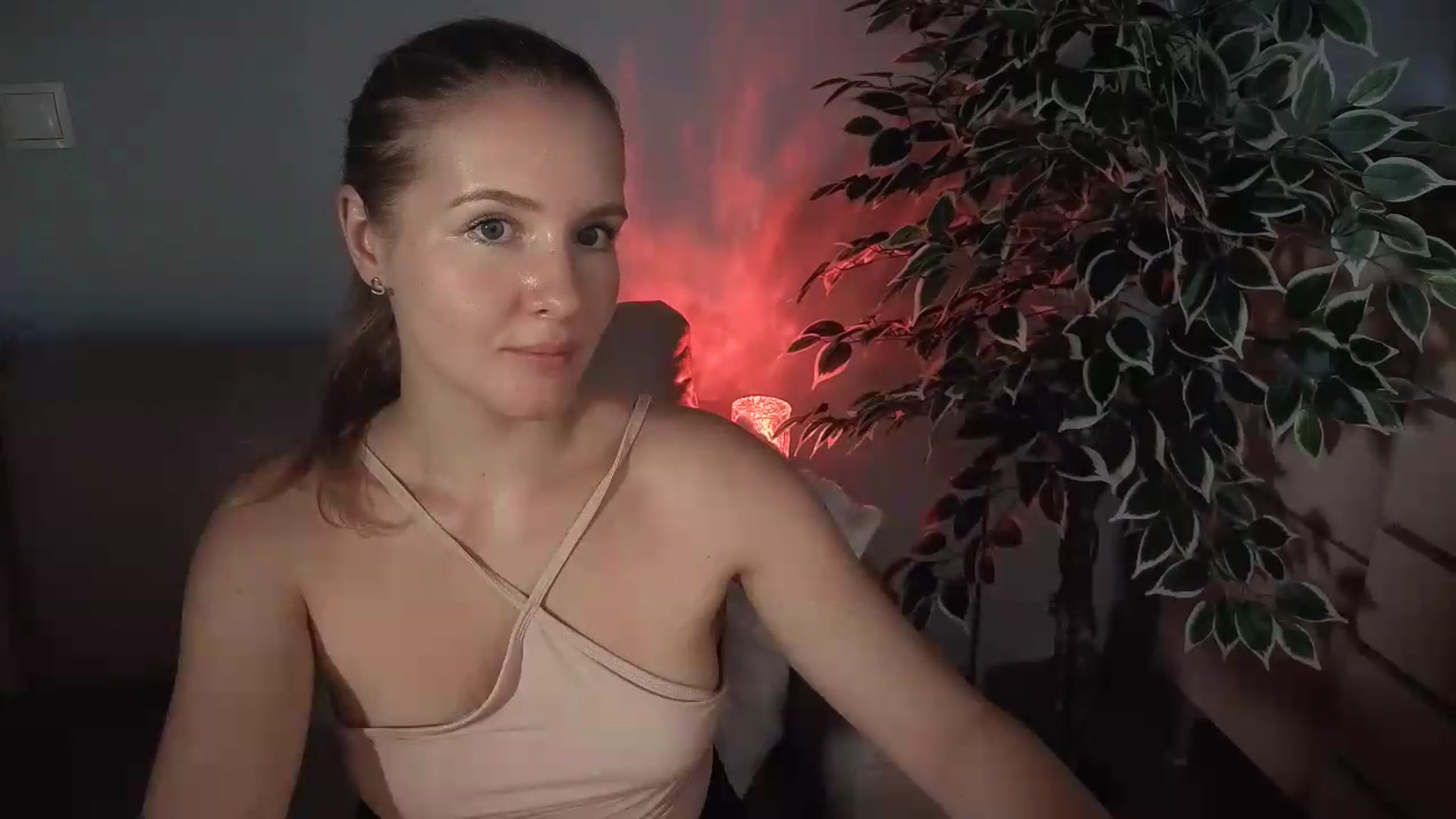 Gallery image thumbnail from AliceSi's myfreecams stream on, 07/16/2026, 20:06 image 3 of 20