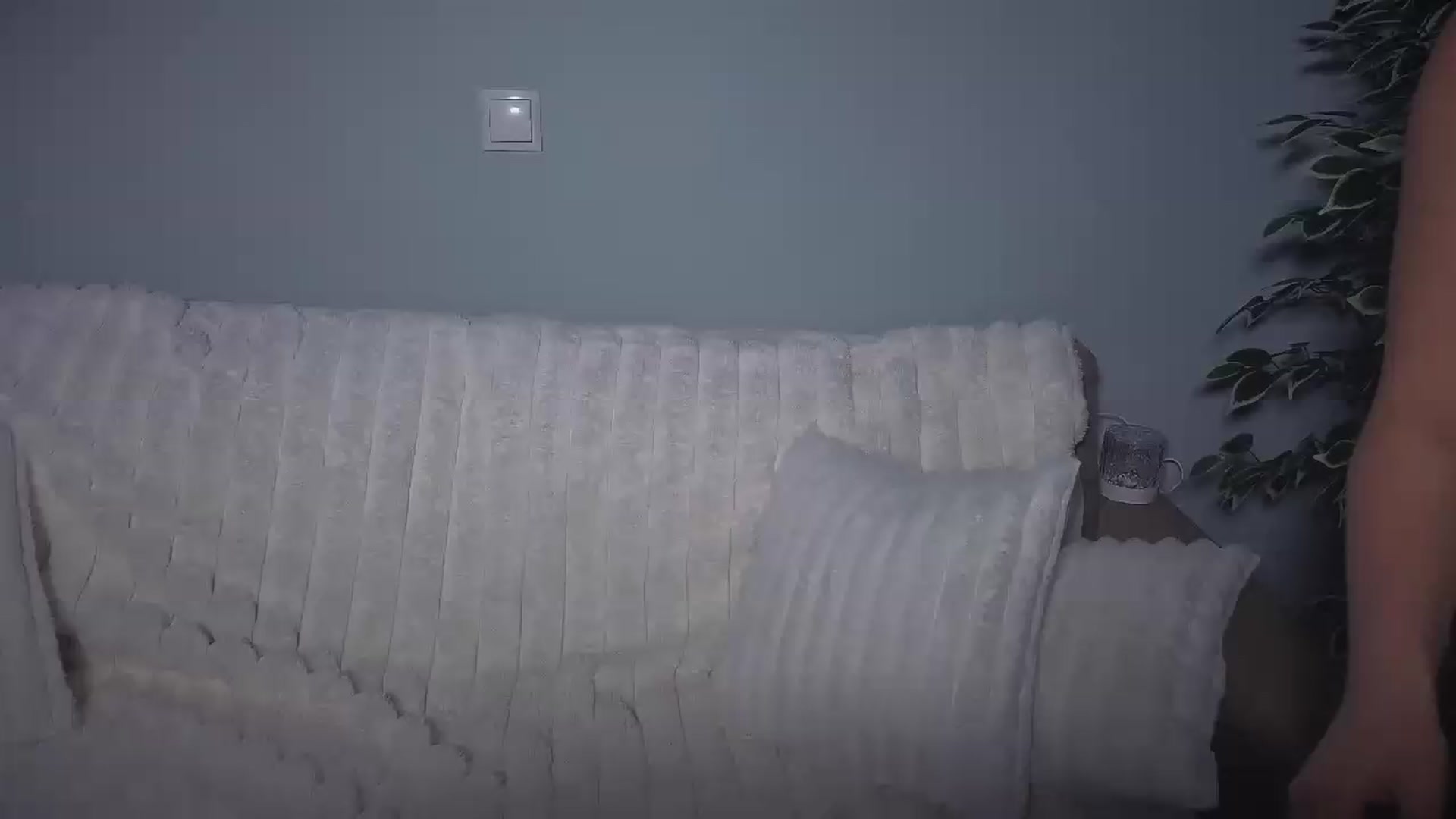 Gallery image thumbnail from AliceSi's myfreecams stream on, 08/11/2026, 18:39 image 10 of 20