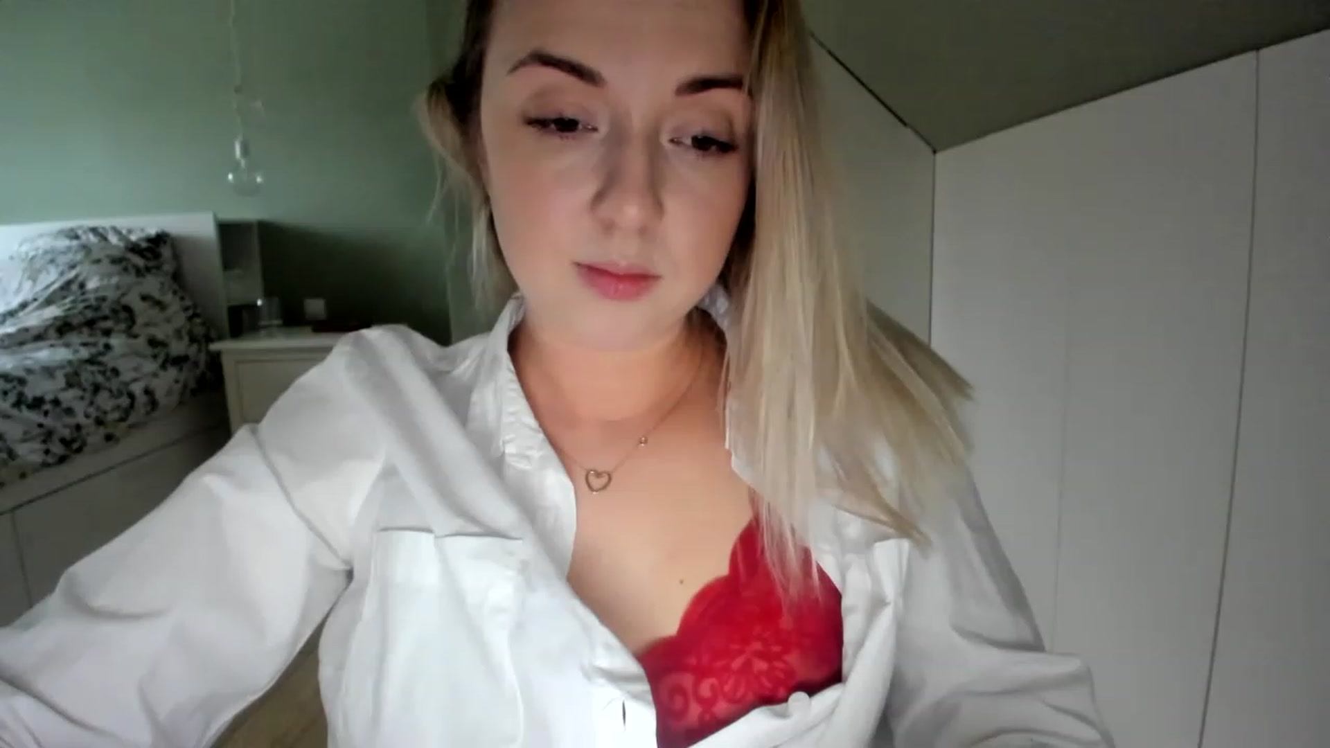 Gallery image thumbnail from AliceSmiley's myfreecams stream on, 12/02/2022, 11:46 image 15 of 20
