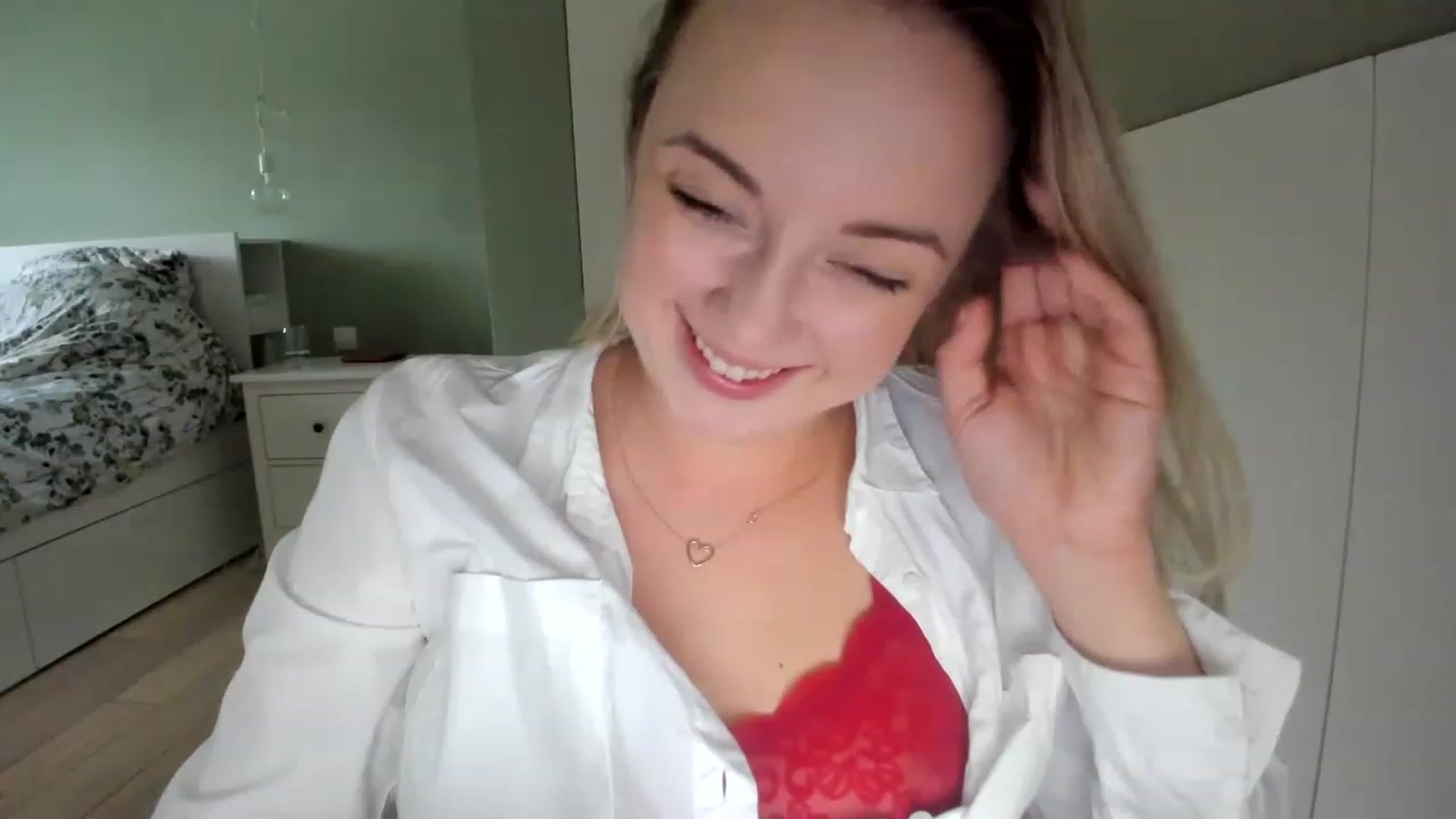 Gallery image thumbnail from AliceSmiley's myfreecams stream on, 12/02/2022, 11:46 image 14 of 20