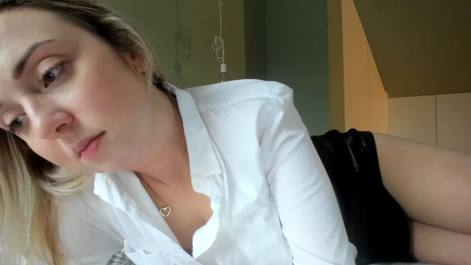Gallery image thumbnail from AliceSmiley's myfreecams stream on, 12/02/2022, 12:48 image 14 of 20