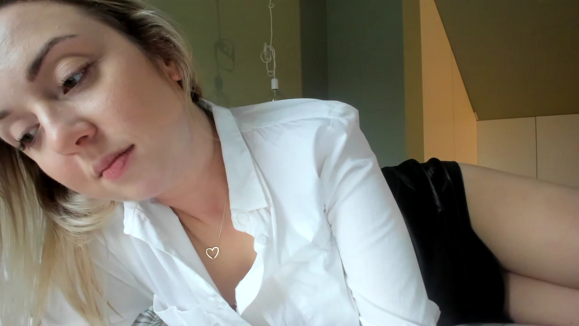 Gallery image thumbnail from AliceSmiley's myfreecams stream on, 12/02/2022, 12:48 image 13 of 20