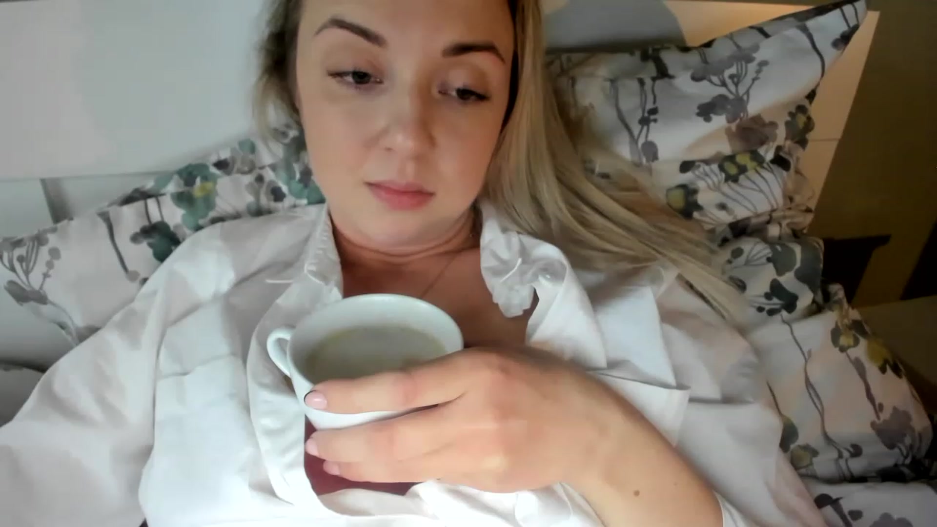 Gallery image thumbnail from AliceSmiley's myfreecams stream on, 12/02/2022, 14:37 image 3 of 20
