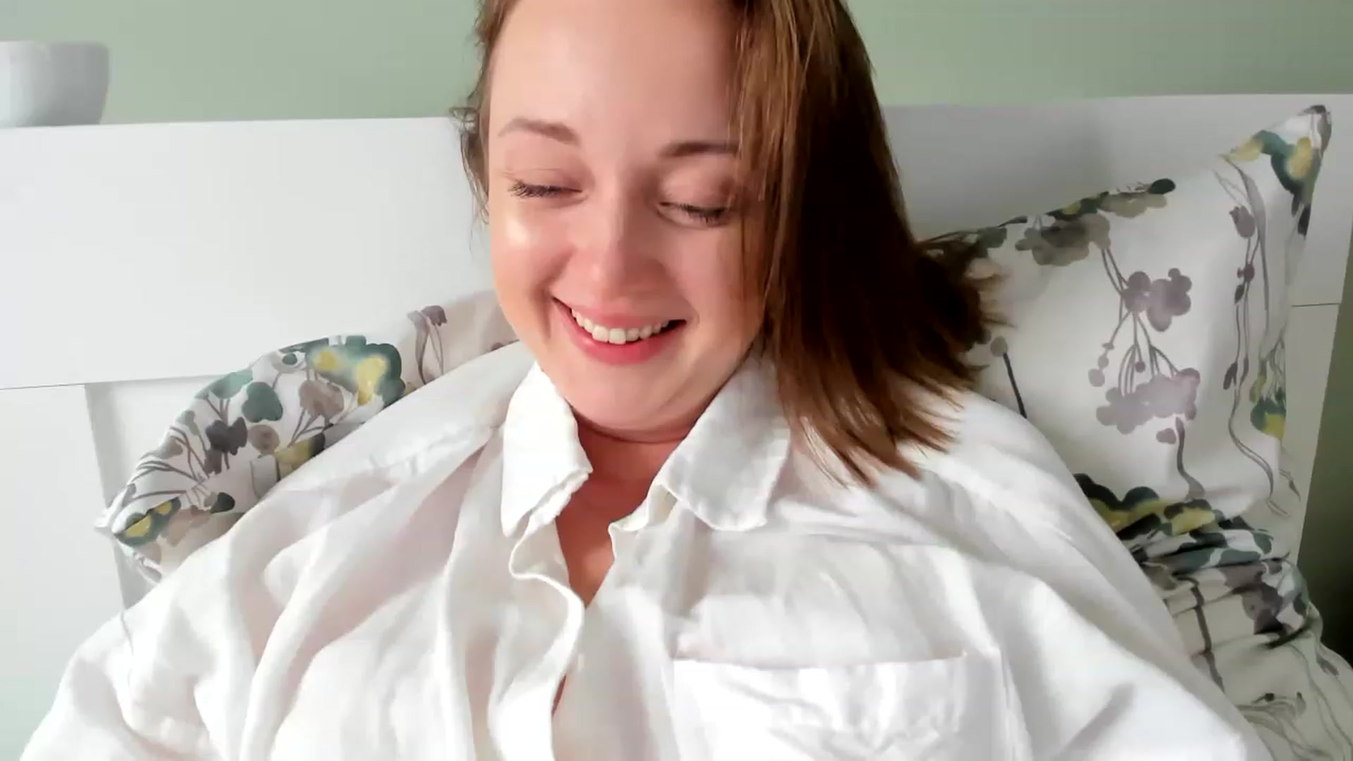 Gallery image thumbnail from AliceSmiley's myfreecams stream on, 06/16/2023, 11:44 image 3 of 20