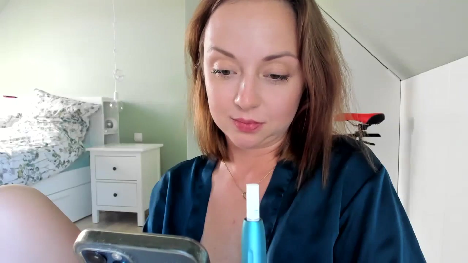 Gallery image thumbnail from AliceSmiley's myfreecams stream on, 09/29/2023, 10:22 image 11 of 20
