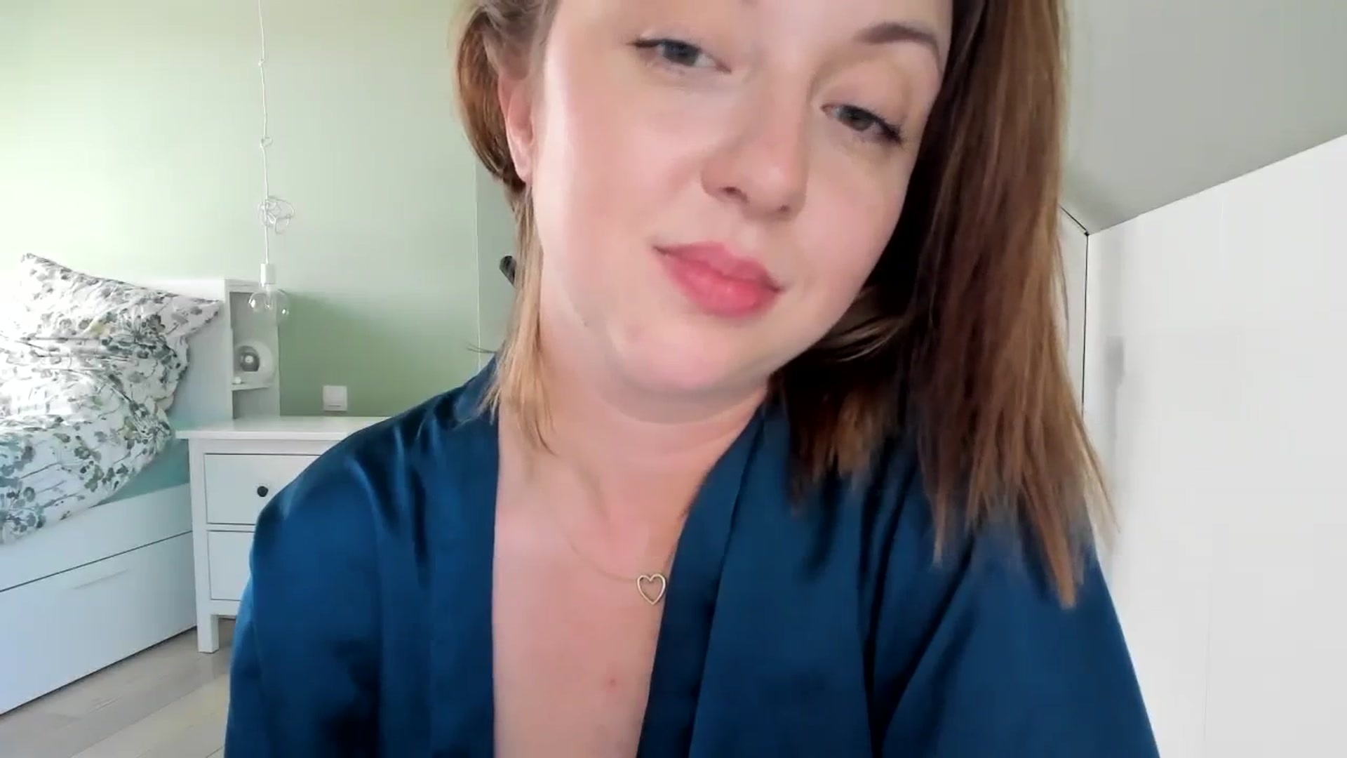 Gallery image thumbnail from AliceSmiley's myfreecams stream on, 09/29/2023, 10:22 image 17 of 20