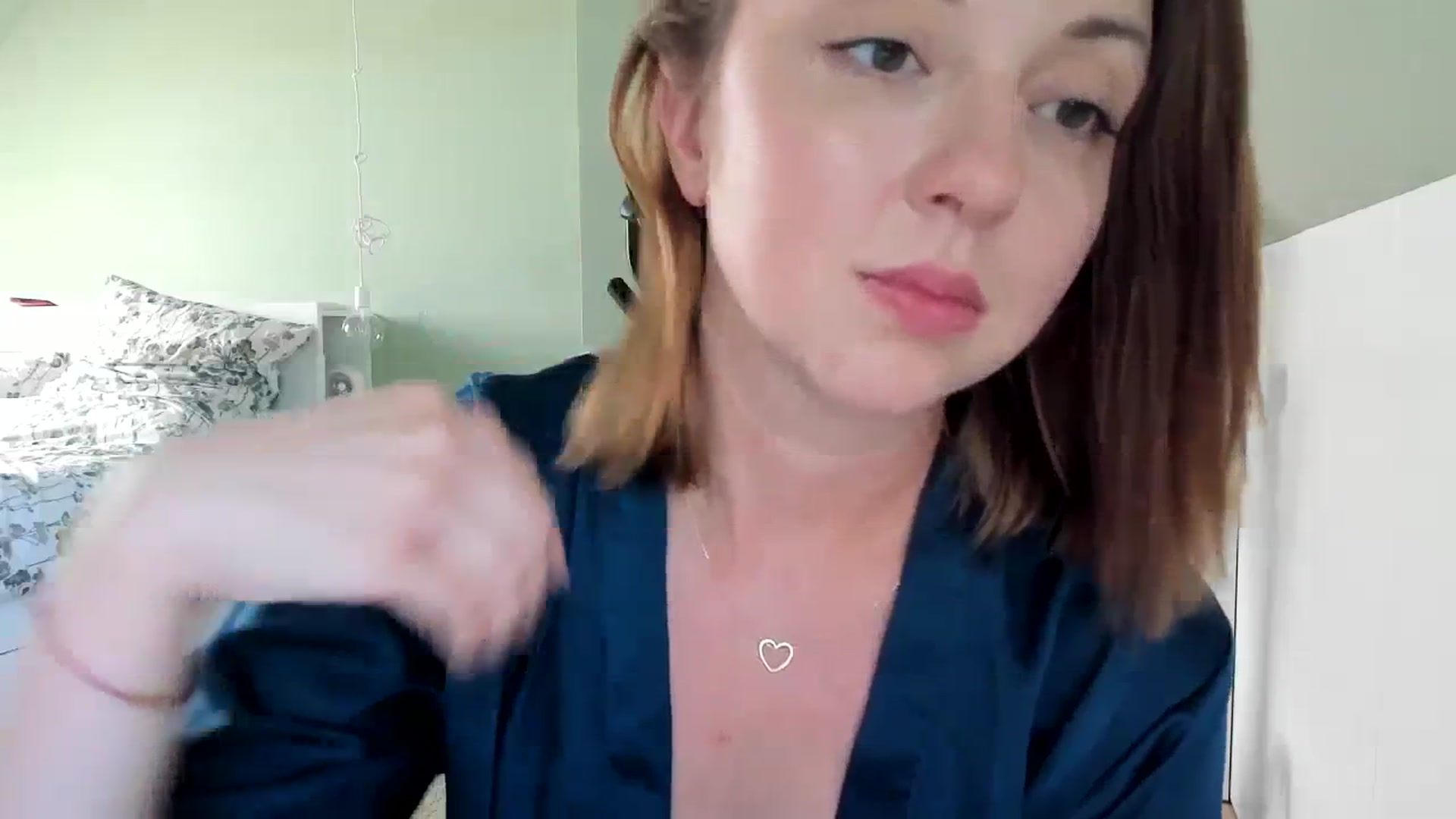 Gallery image thumbnail from AliceSmiley's myfreecams stream on, 09/29/2023, 10:22 image 3 of 20