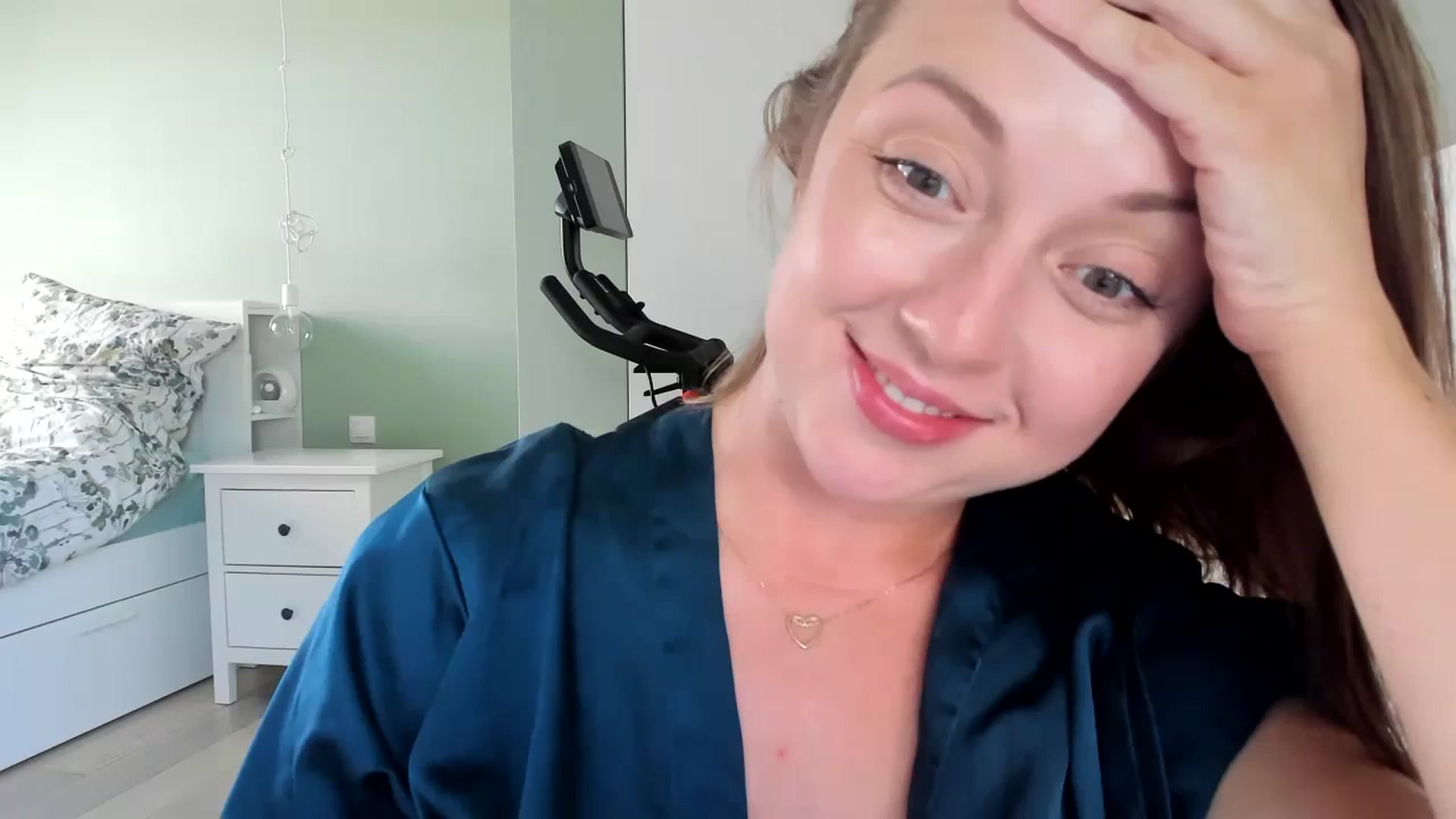 Gallery image thumbnail from AliceSmiley's myfreecams stream on, 09/29/2023, 11:08 image 1 of 20