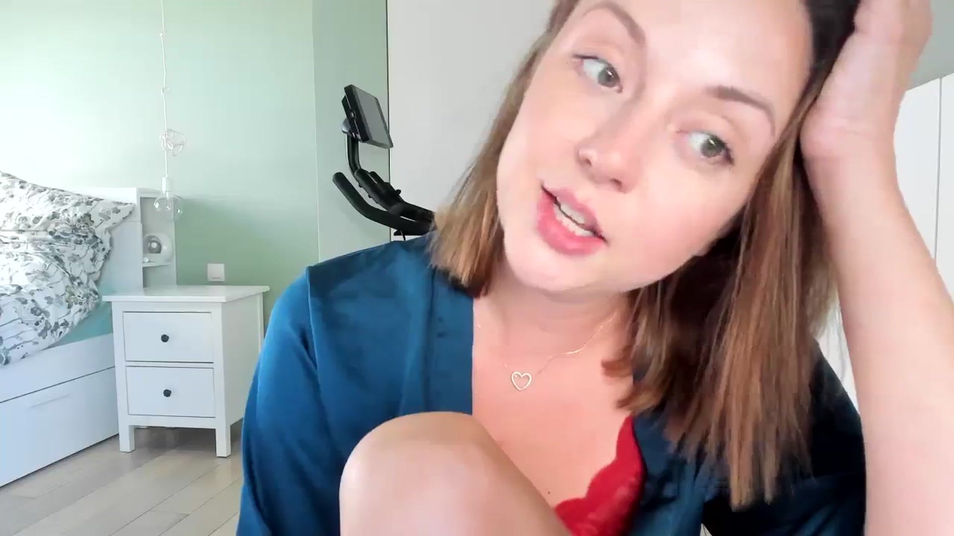 Gallery image thumbnail from AliceSmiley's myfreecams stream on, 09/29/2023, 11:08 image 8 of 20