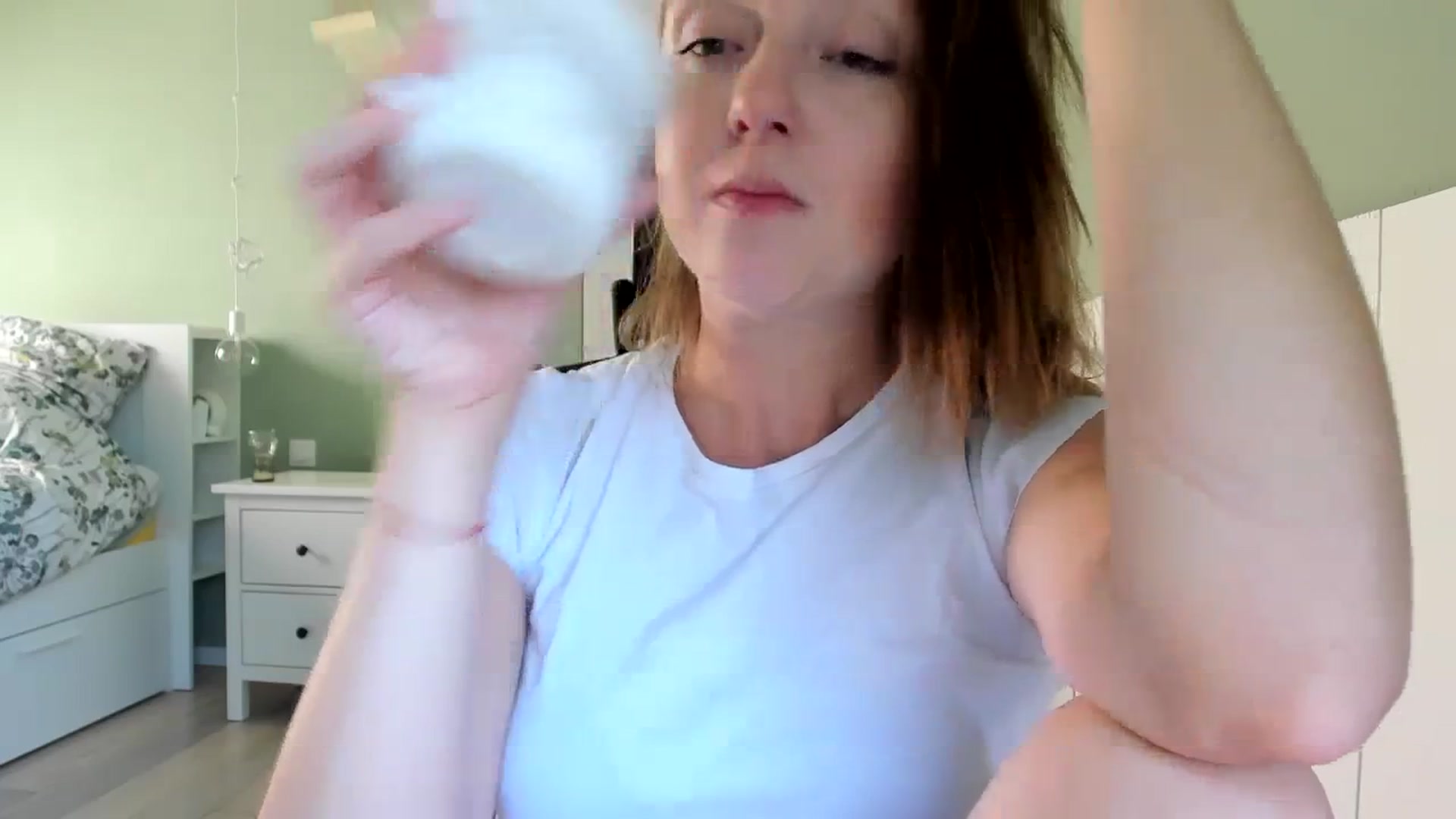Gallery image thumbnail from AliceSmiley's myfreecams stream on, 10/06/2023, 09:17 image 10 of 20