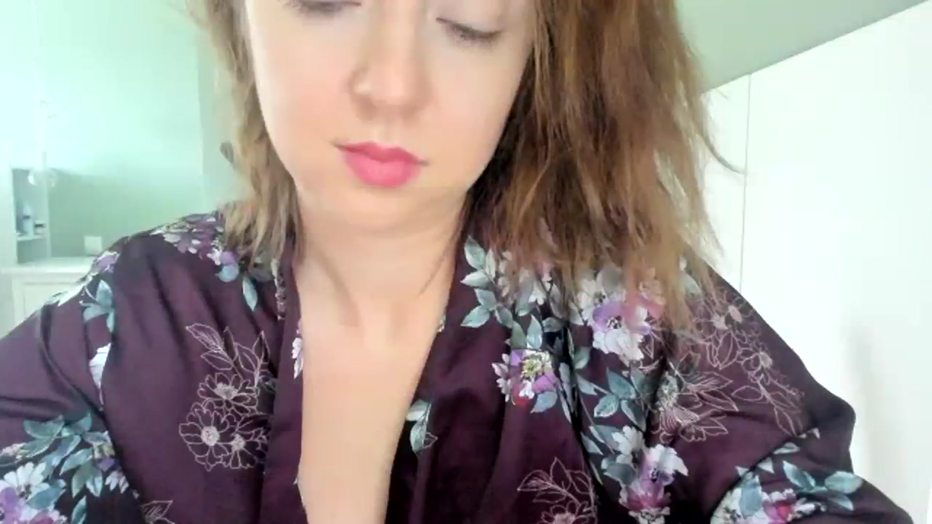 Gallery image thumbnail from AliceSmiley's myfreecams stream on, 11/17/2023, 10:27 image 8 of 20