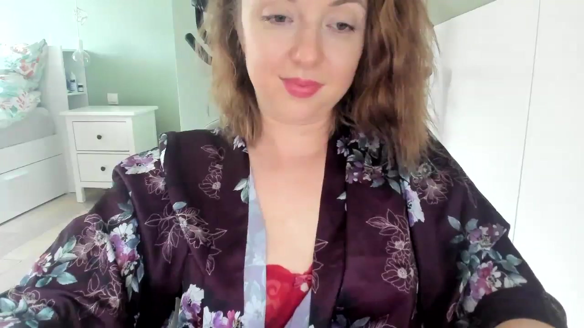 Gallery image thumbnail from AliceSmiley's myfreecams stream on, 11/17/2023, 10:58 image 8 of 20