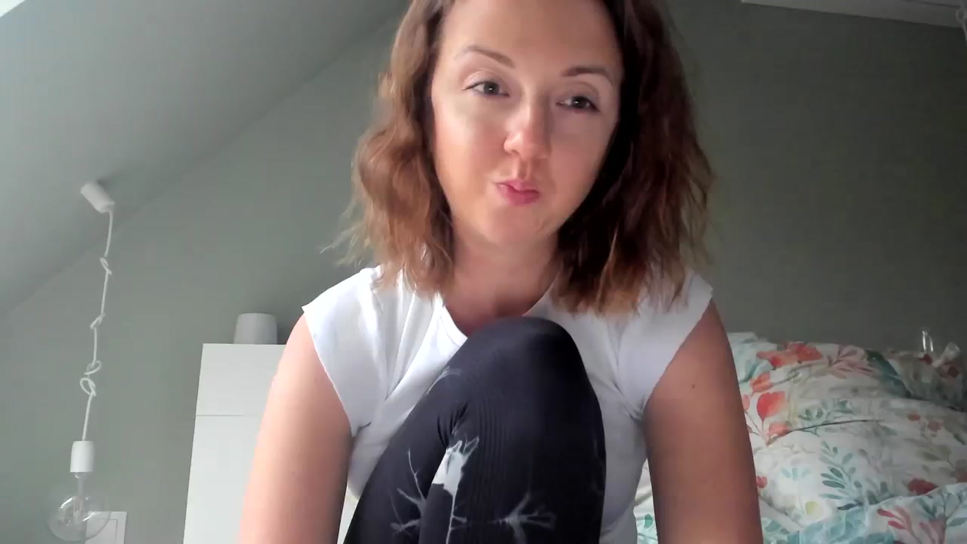 Gallery image thumbnail from AliceSmiley's myfreecams stream on, 11/17/2023, 13:27 image 1 of 20