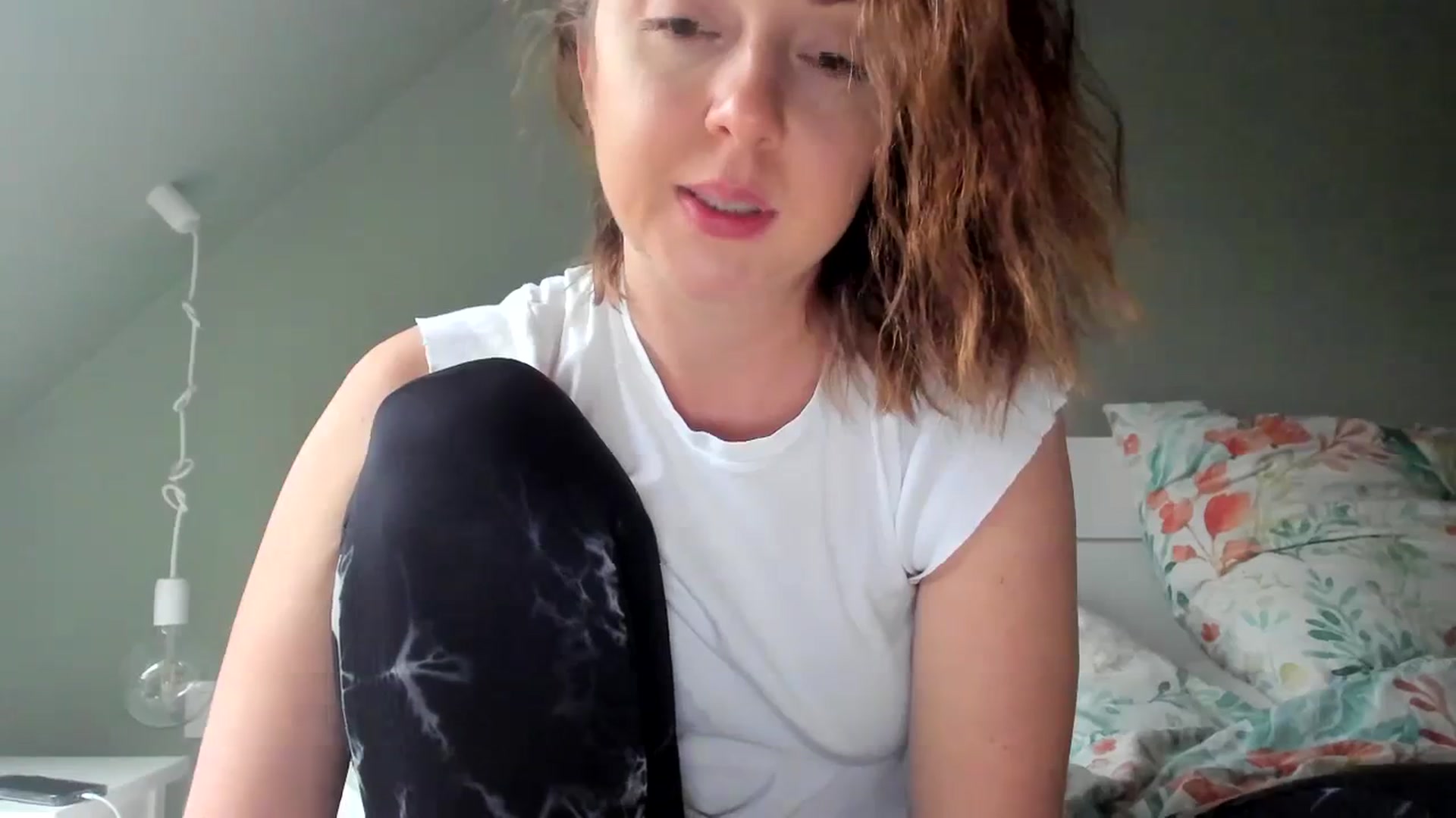 Gallery image thumbnail from AliceSmiley's myfreecams stream on, 11/17/2023, 13:27 image 4 of 20