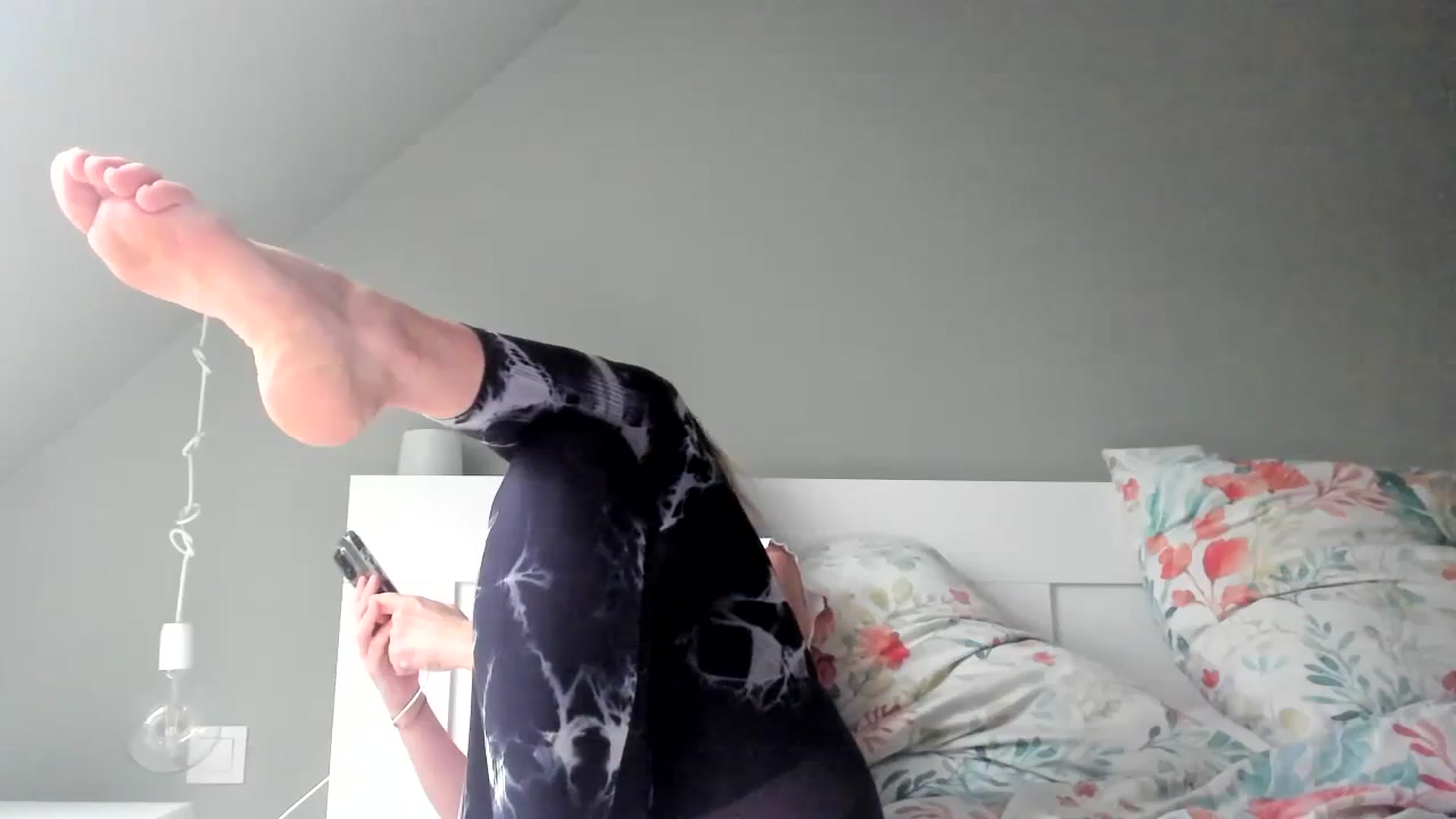 Gallery image thumbnail from AliceSmiley's myfreecams stream on, 11/17/2023, 13:27 image 5 of 20