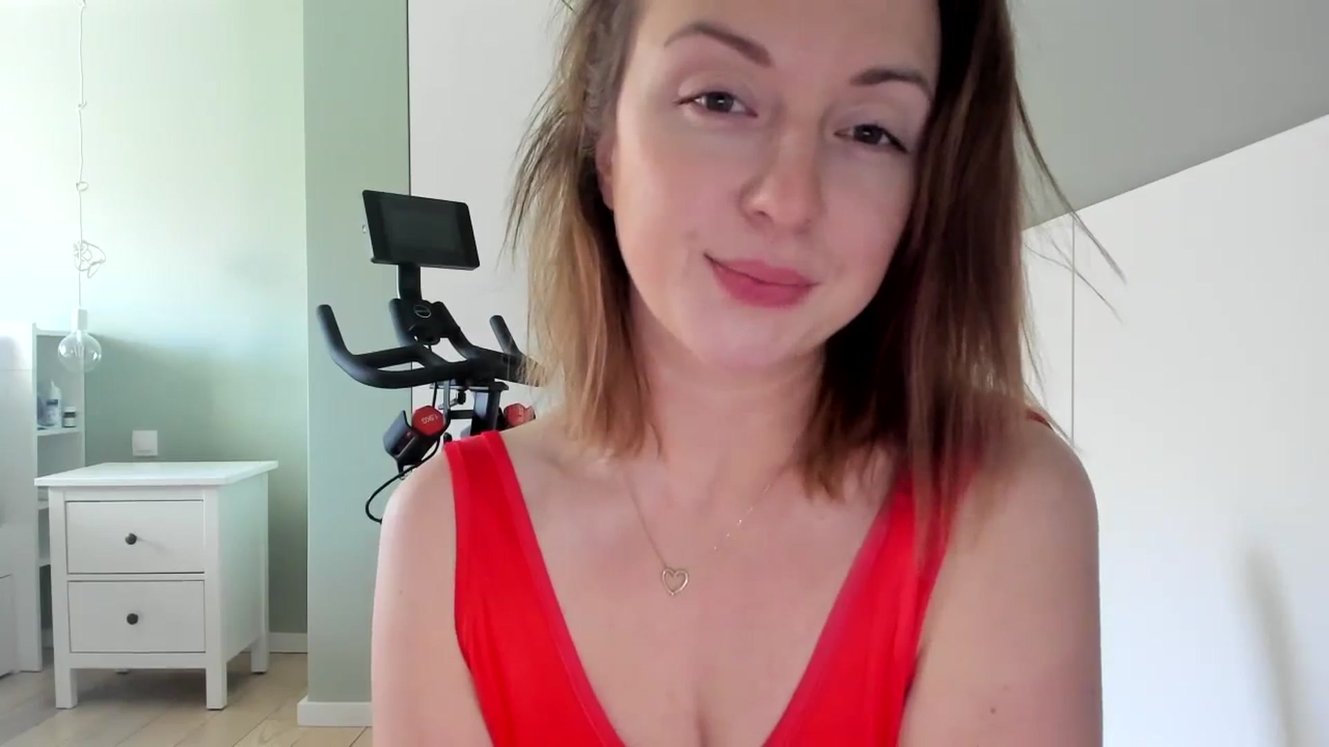 Gallery image thumbnail from AliceSmiley's myfreecams stream on, 11/24/2023, 10:48 image 16 of 20