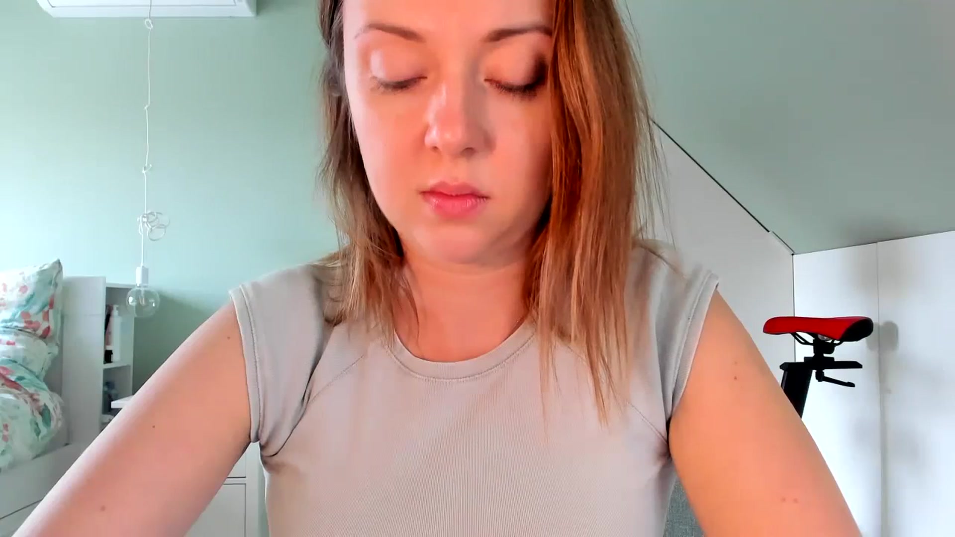 Gallery image thumbnail from AliceSmiley's myfreecams stream on, 01/02/2024, 10:55 image 11 of 20
