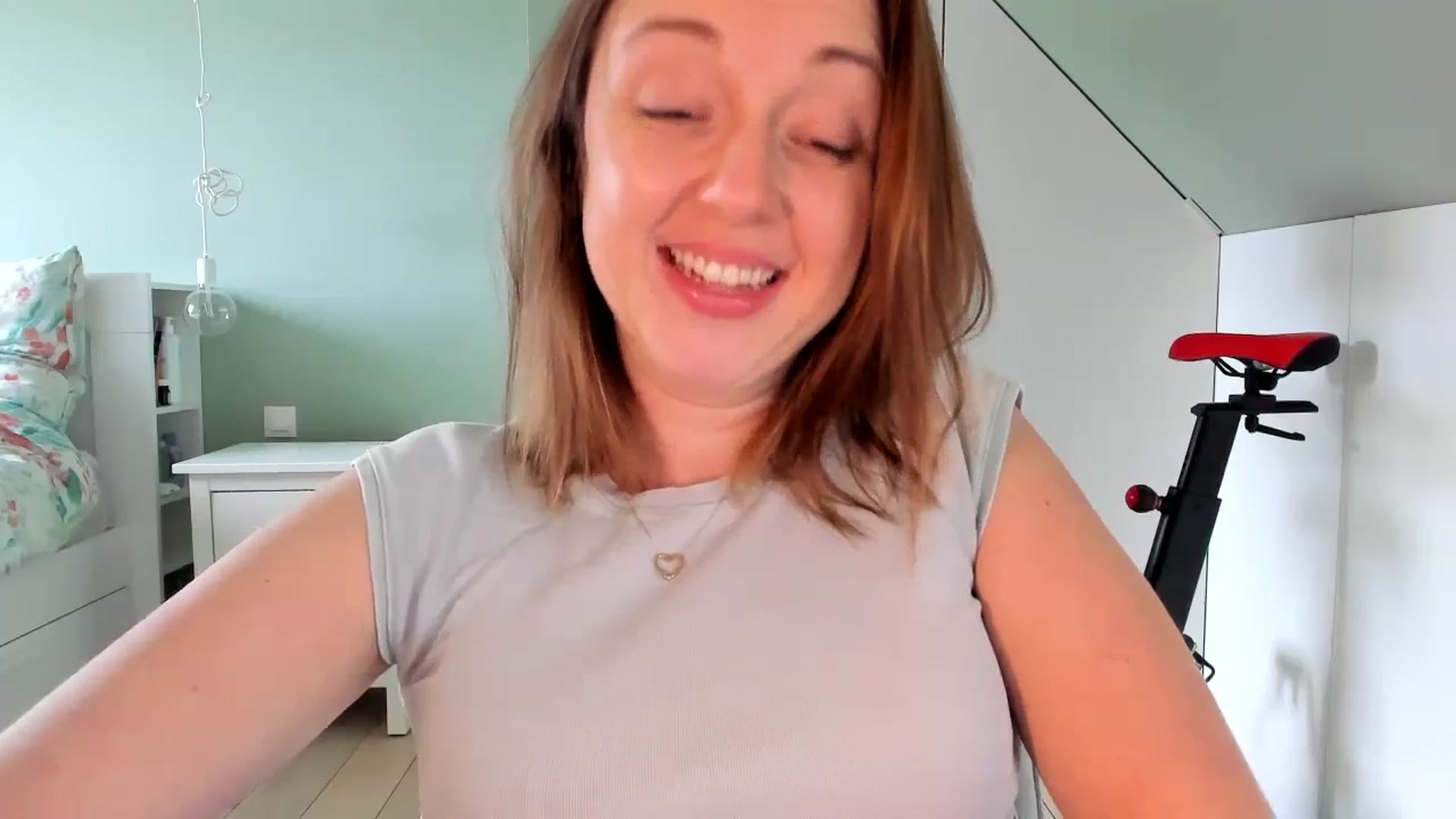 Gallery image thumbnail from AliceSmiley's myfreecams stream on, 01/02/2024, 10:55 image 19 of 20