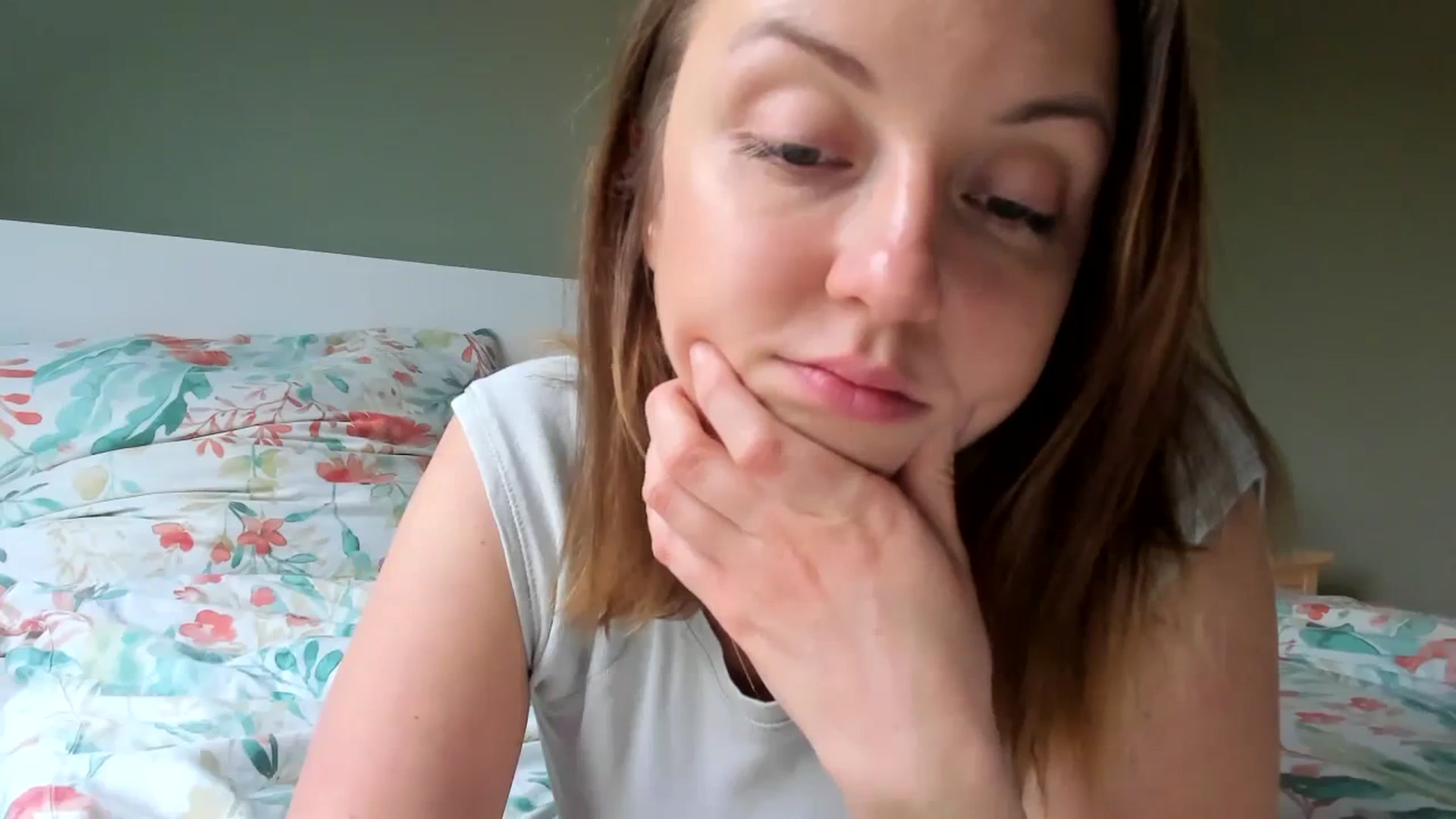 Gallery image thumbnail from AliceSmiley's myfreecams stream on, 01/02/2024, 13:42 image 8 of 20