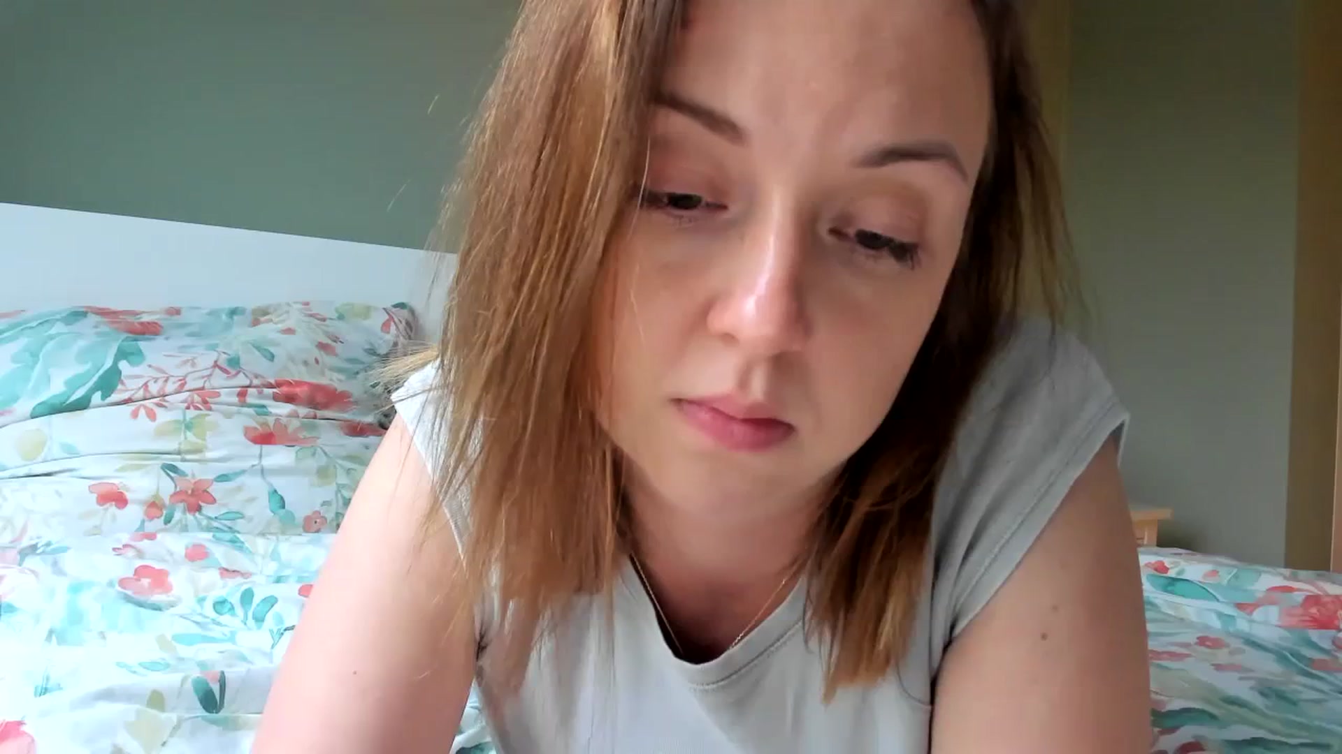 Gallery image thumbnail from AliceSmiley's myfreecams stream on, 01/02/2024, 13:42 image 10 of 20