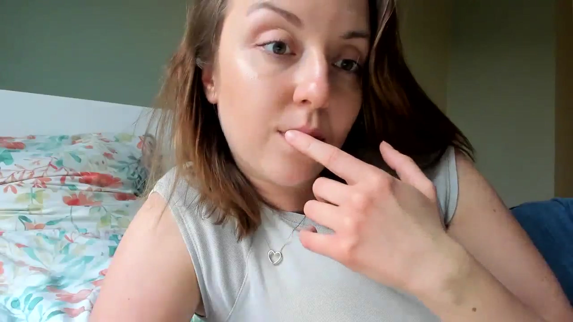 Gallery image thumbnail from AliceSmiley's myfreecams stream on, 01/02/2024, 13:42 image 4 of 20