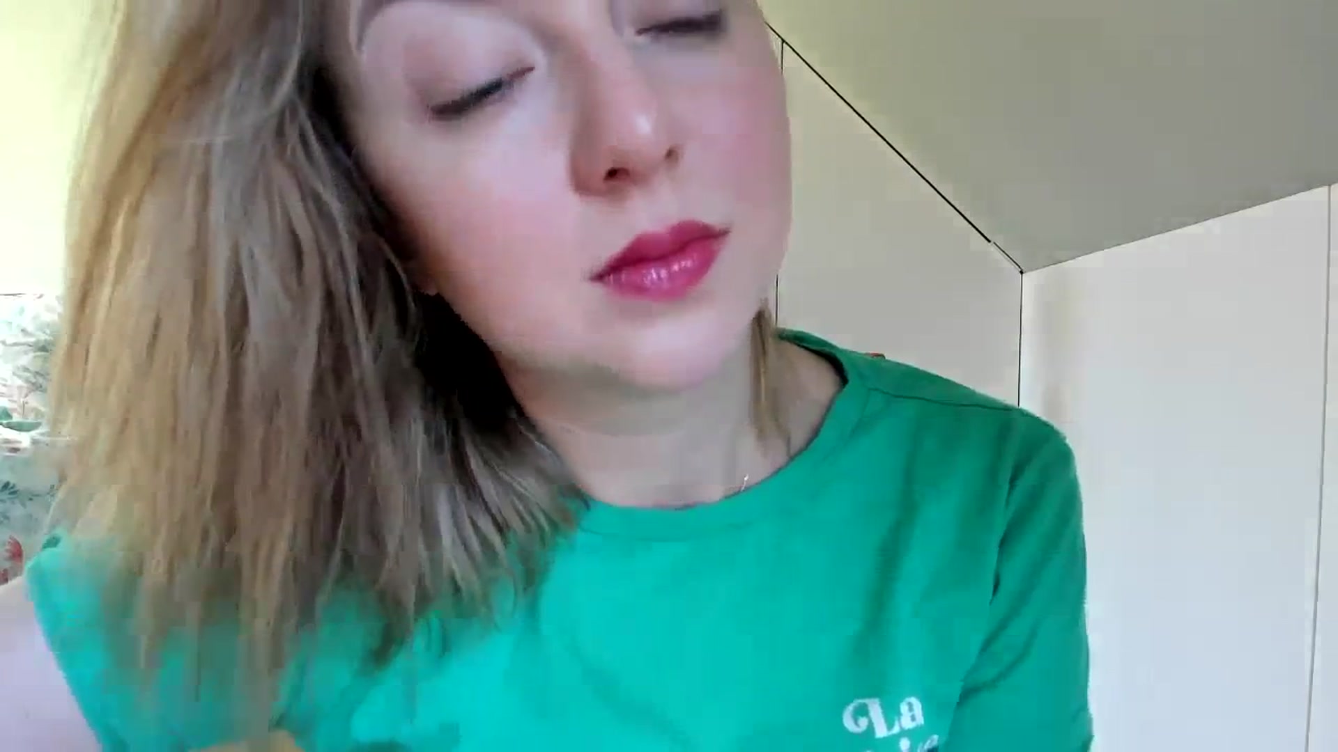Gallery image thumbnail from AliceSmiley's myfreecams stream on, 01/29/2024, 10:34 image 10 of 20