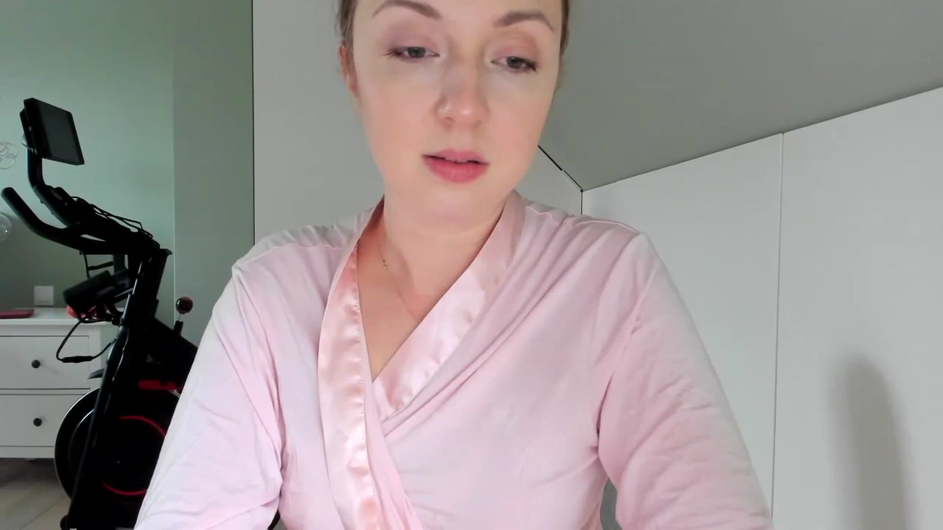 Gallery image thumbnail from AliceSmiley's myfreecams stream on, 02/07/2024, 12:28 image 20 of 20