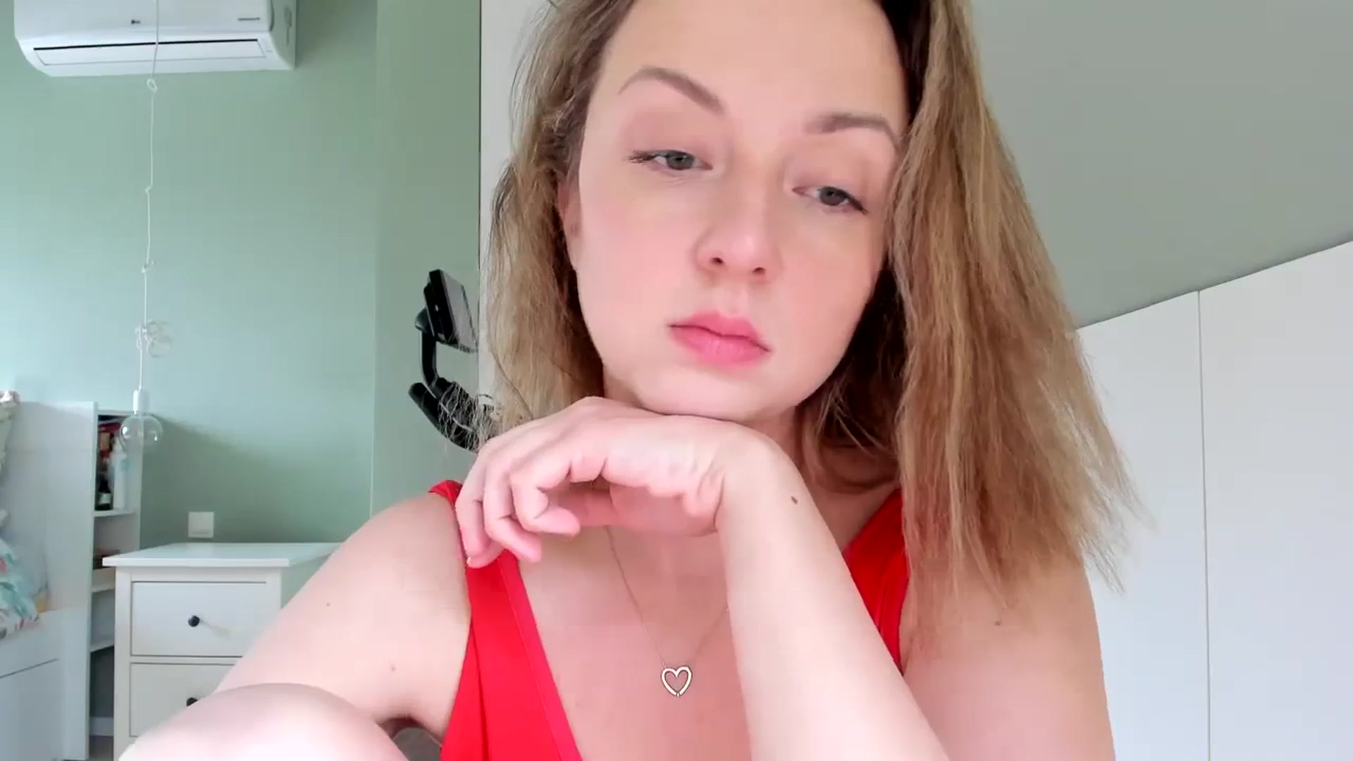 Gallery image thumbnail from AliceSmiley's myfreecams stream on, 02/09/2024, 12:06 image 5 of 20