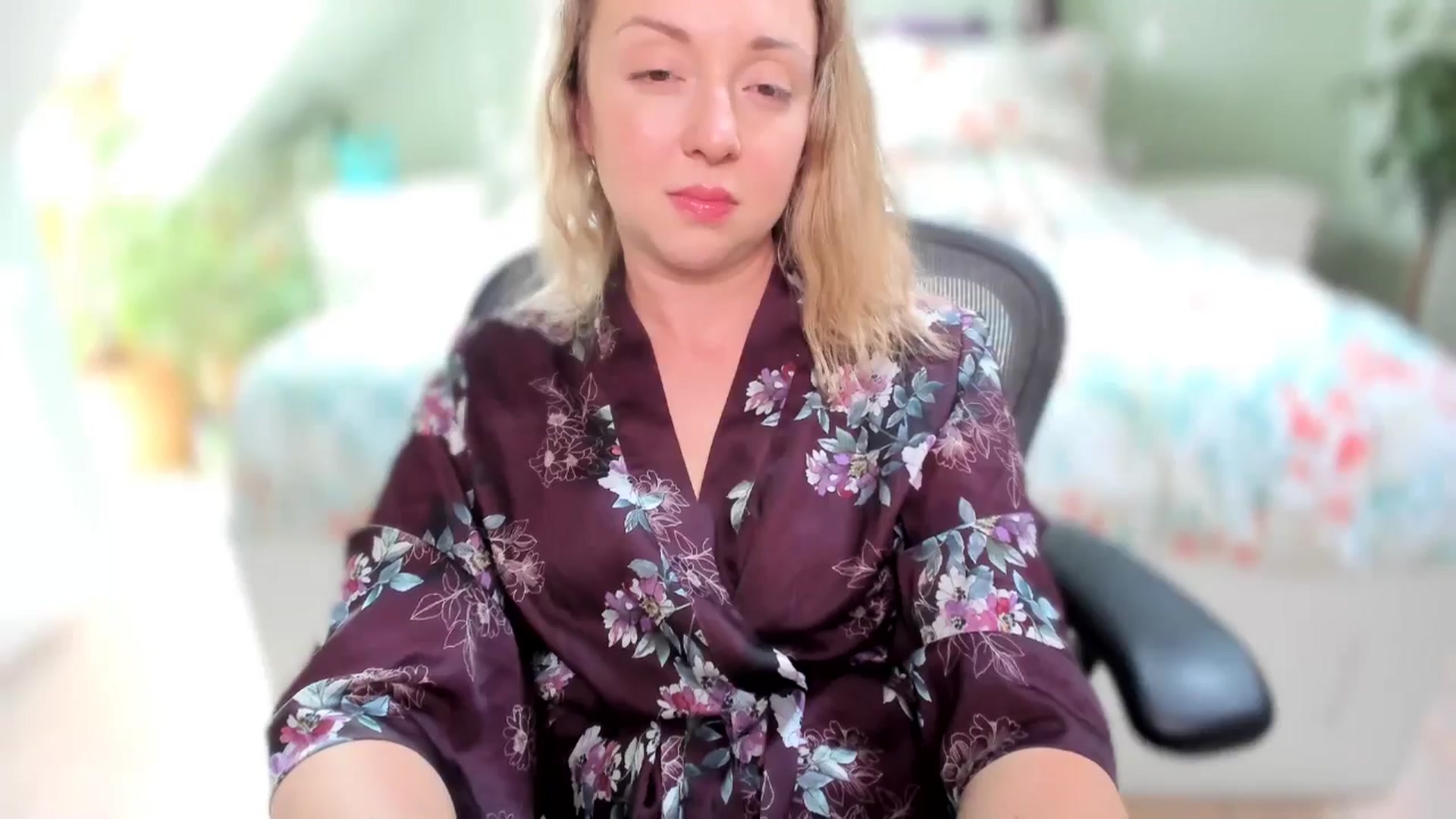 Gallery image thumbnail from AliceSmiley's myfreecams stream on, 07/23/2024, 09:59 image 4 of 20