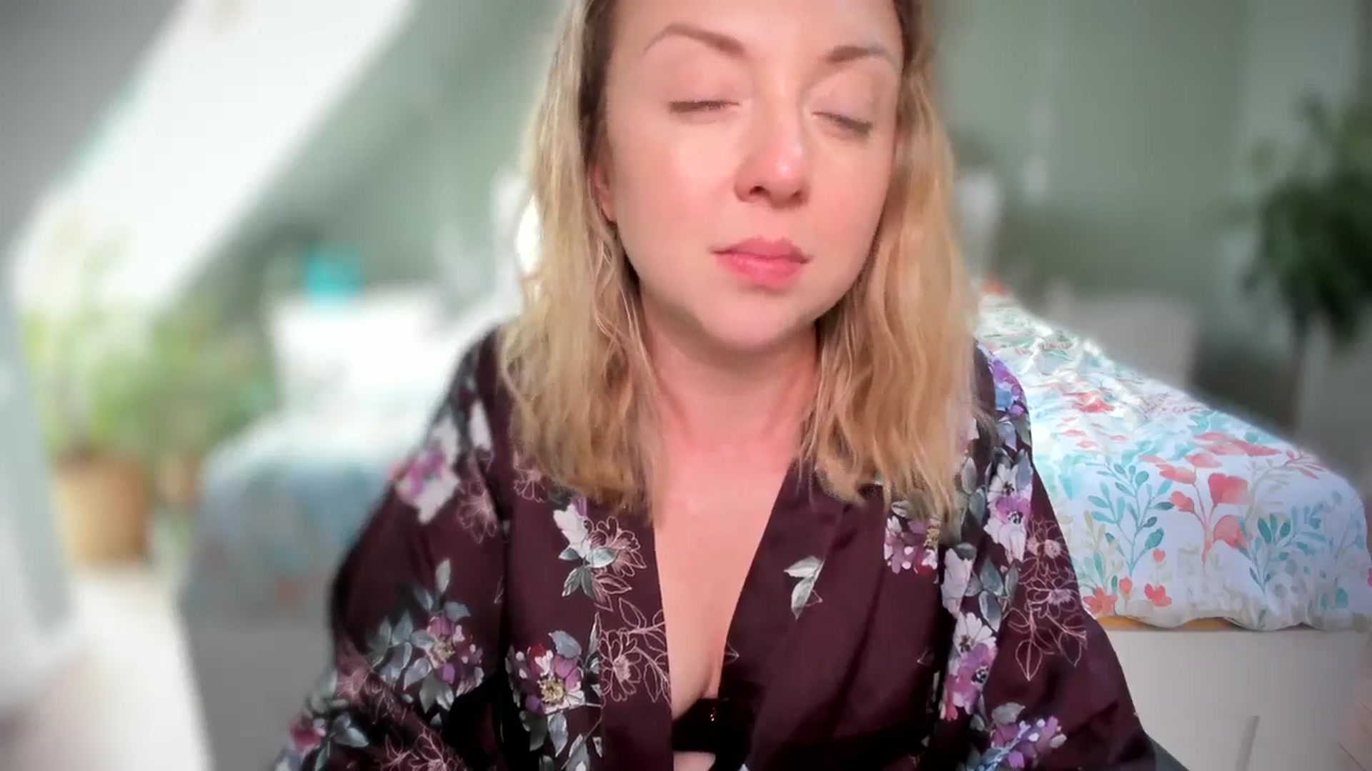 Gallery image thumbnail from AliceSmiley's myfreecams stream on, 07/23/2024, 11:11 image 19 of 20