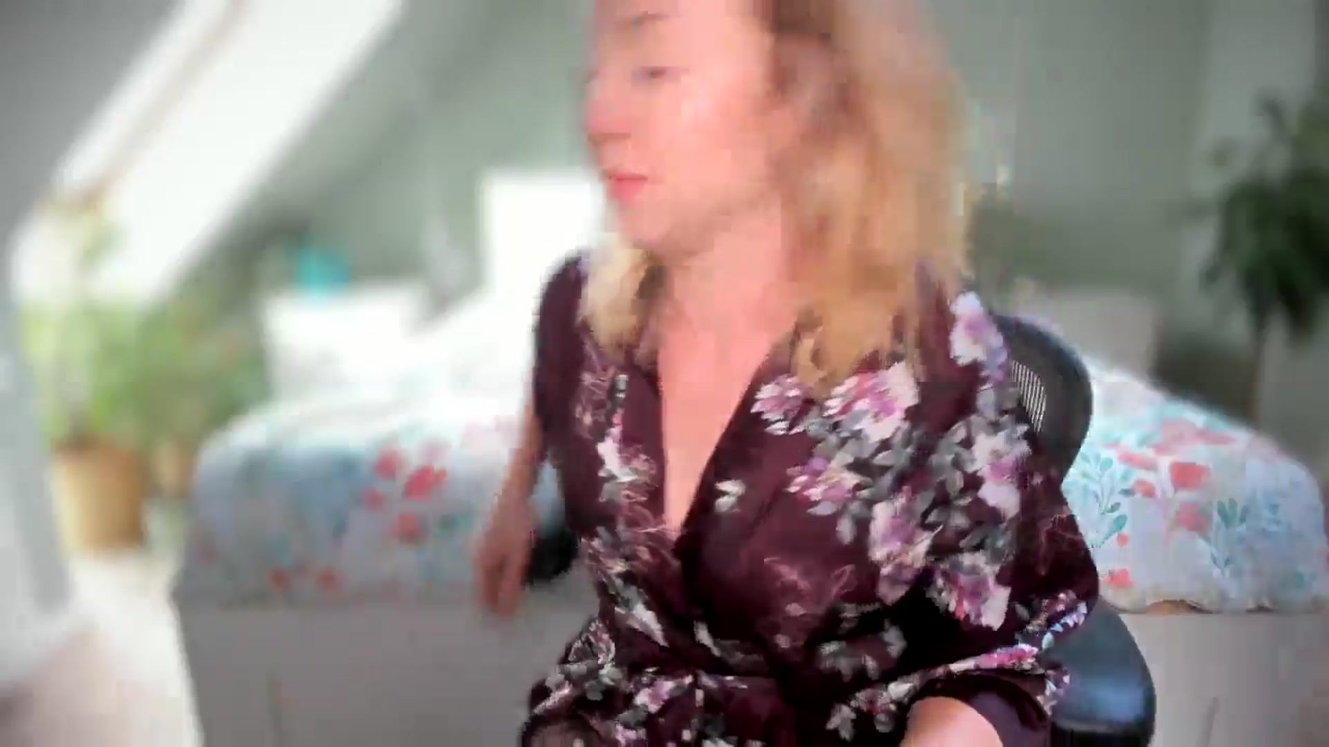 Gallery image thumbnail from AliceSmiley's myfreecams stream on, 07/23/2024, 11:11 image 18 of 20