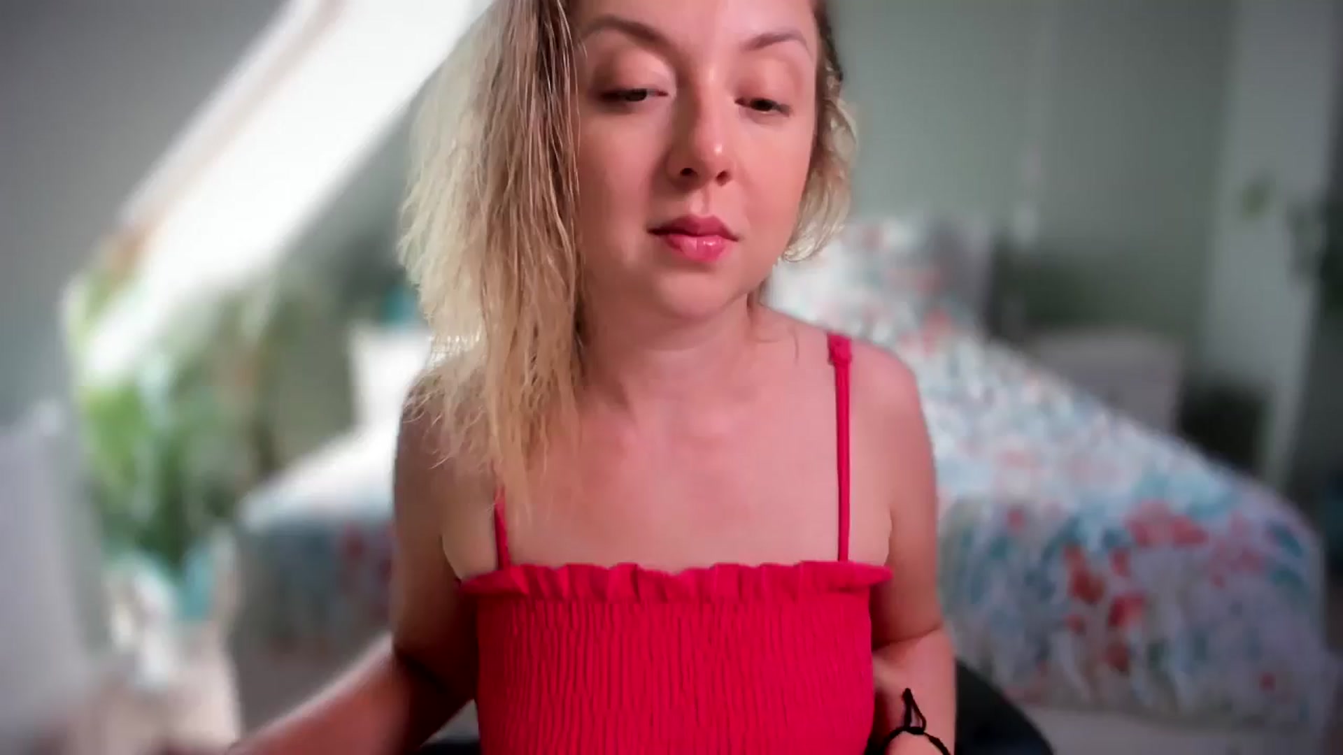 Gallery image thumbnail from AliceSmiley's myfreecams stream on, 08/30/2024, 09:38 image 13 of 20