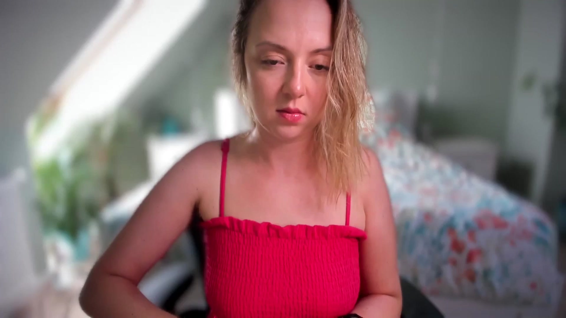Gallery image thumbnail from AliceSmiley's myfreecams stream on, 08/30/2024, 09:38 image 7 of 20