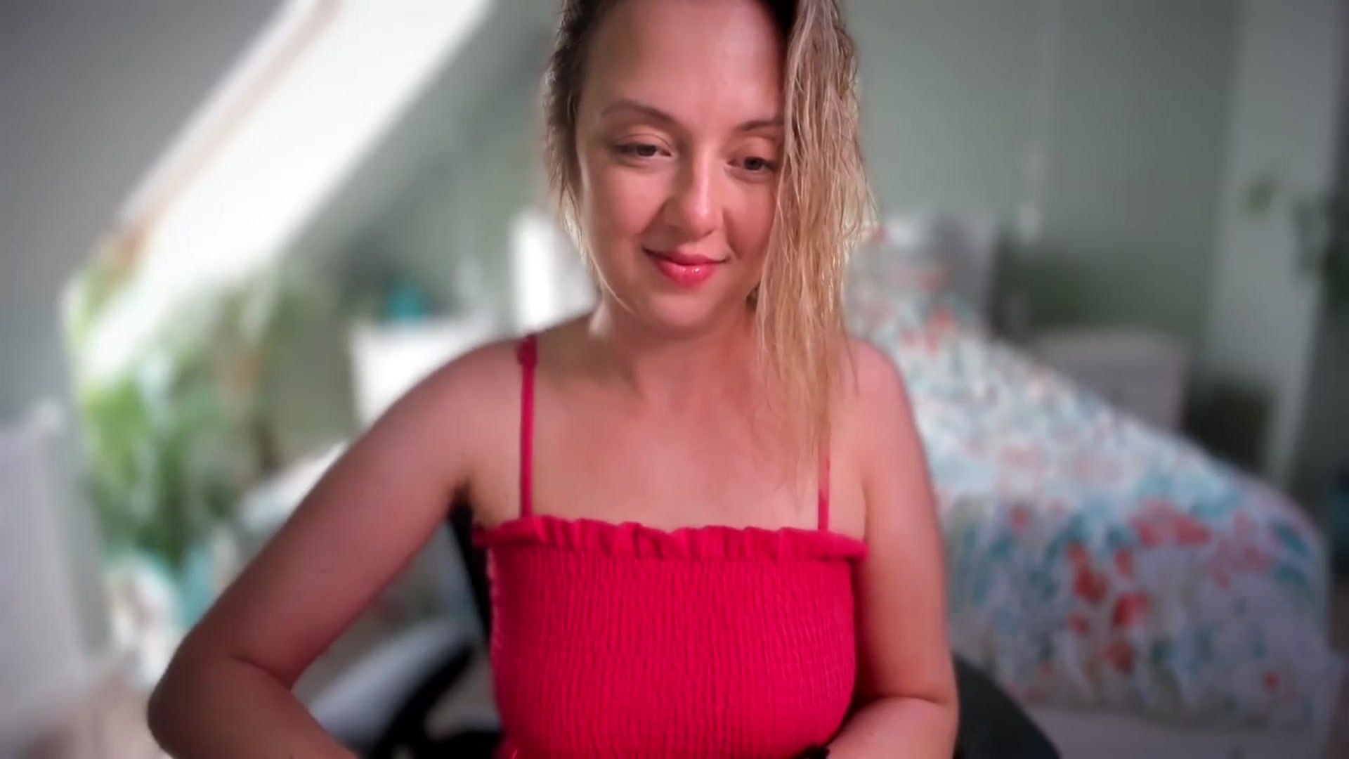 Gallery image thumbnail from AliceSmiley's myfreecams stream on, 08/30/2024, 09:38 image 4 of 20