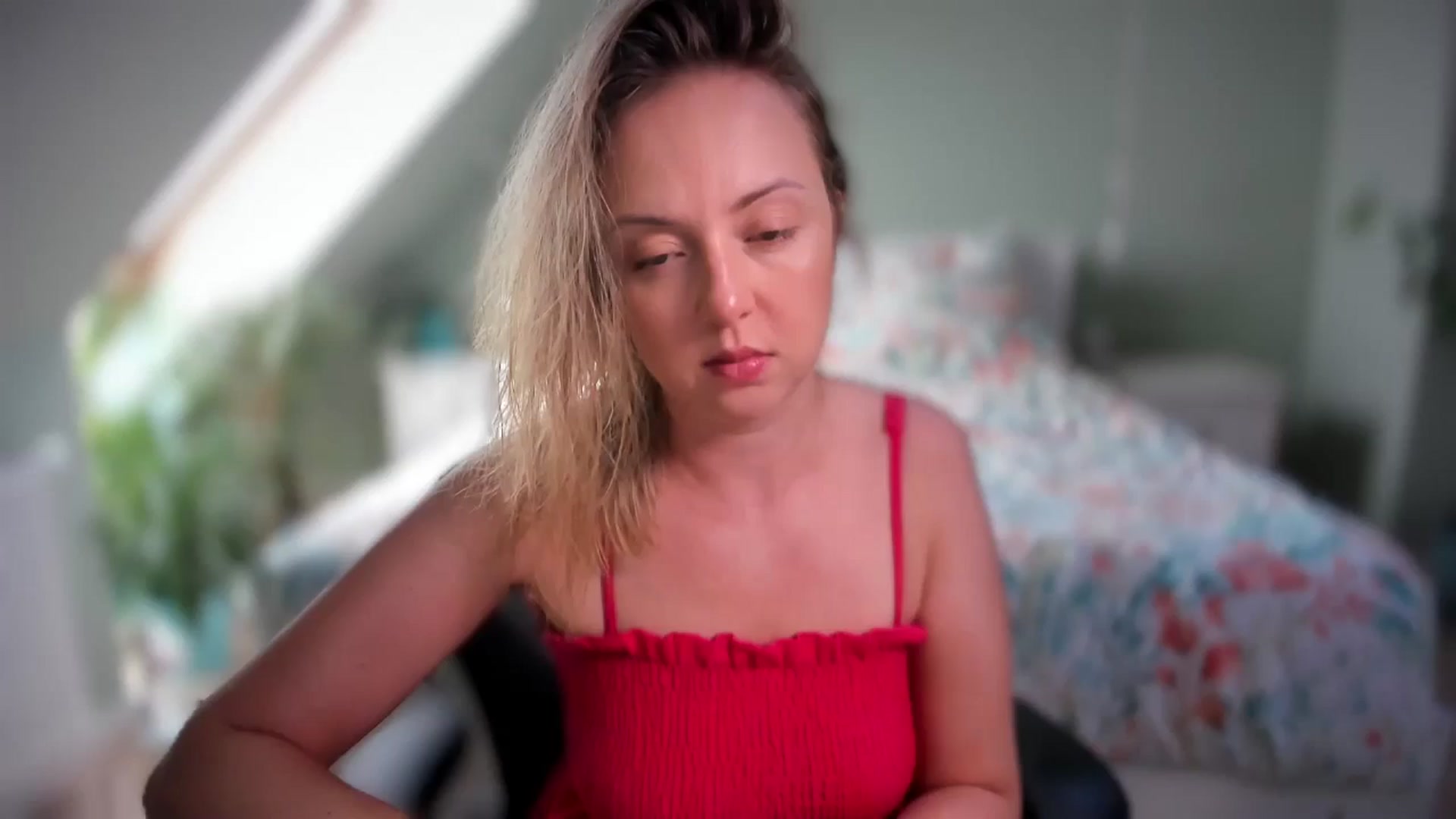 Gallery image thumbnail from AliceSmiley's myfreecams stream on, 08/30/2024, 09:38 image 15 of 20