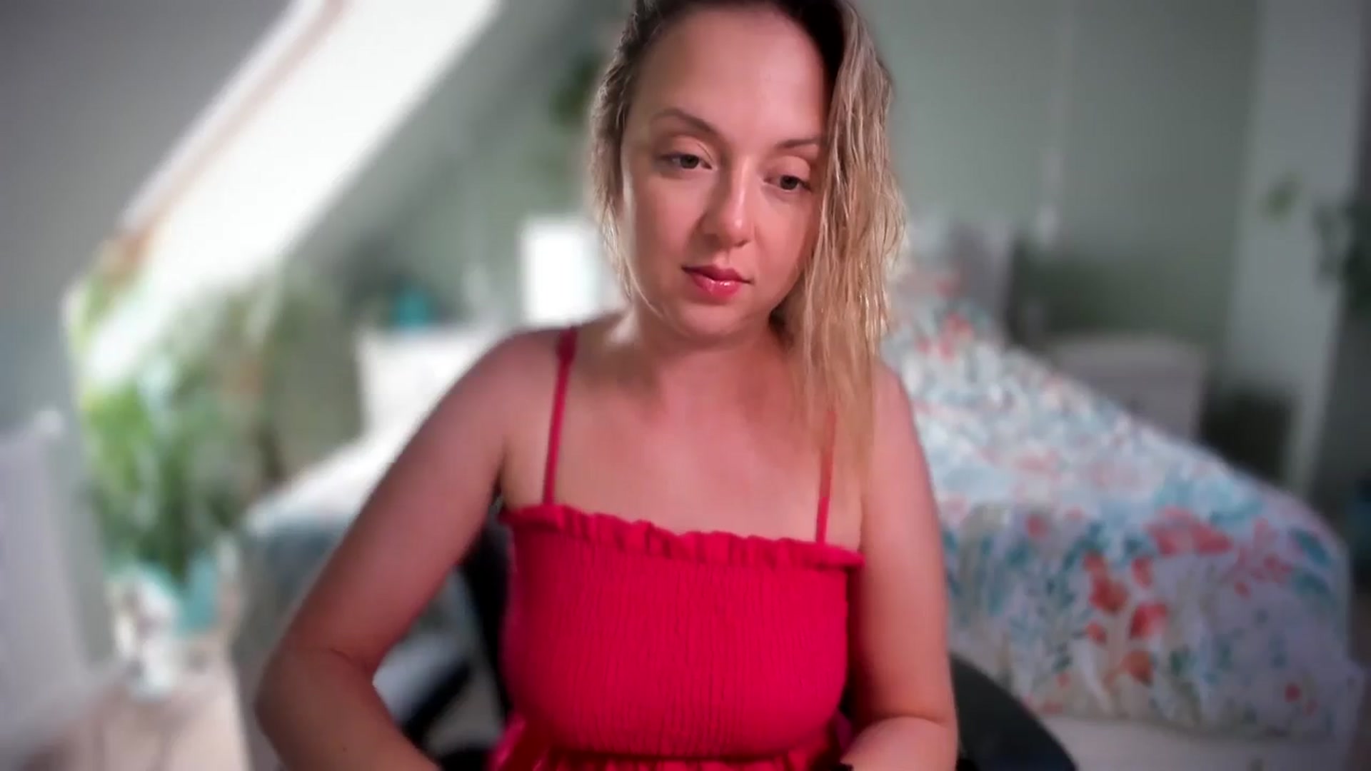 Gallery image thumbnail from AliceSmiley's myfreecams stream on, 08/30/2024, 09:38 image 3 of 20