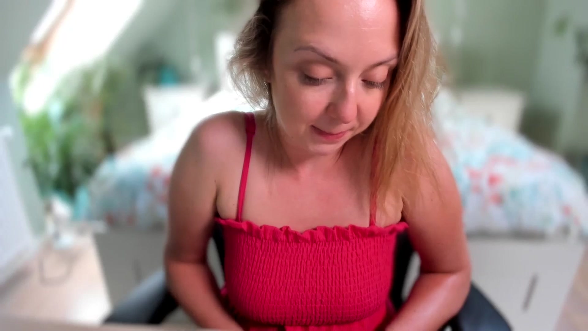 Gallery image thumbnail from AliceSmiley's myfreecams stream on, 08/30/2024, 12:10 image 15 of 20