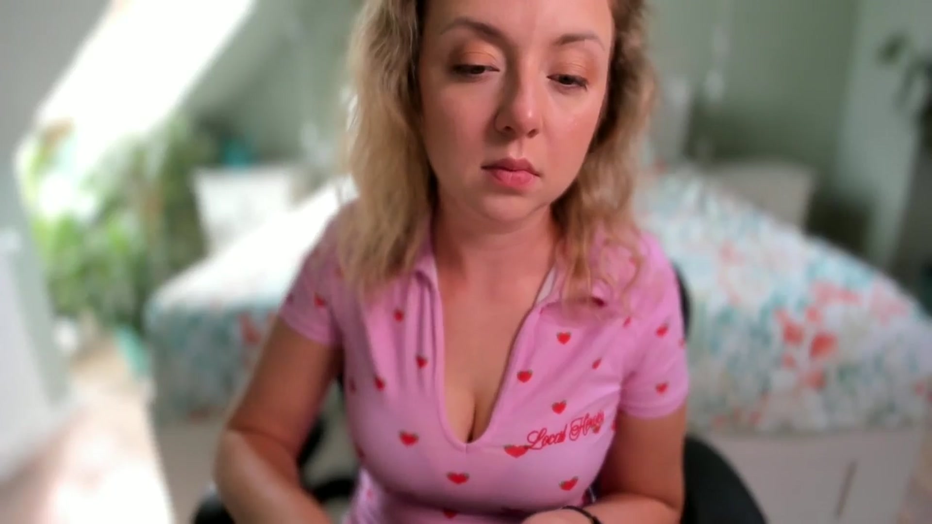Gallery image thumbnail from AliceSmiley's myfreecams stream on, 09/26/2024, 10:10 image 13 of 20