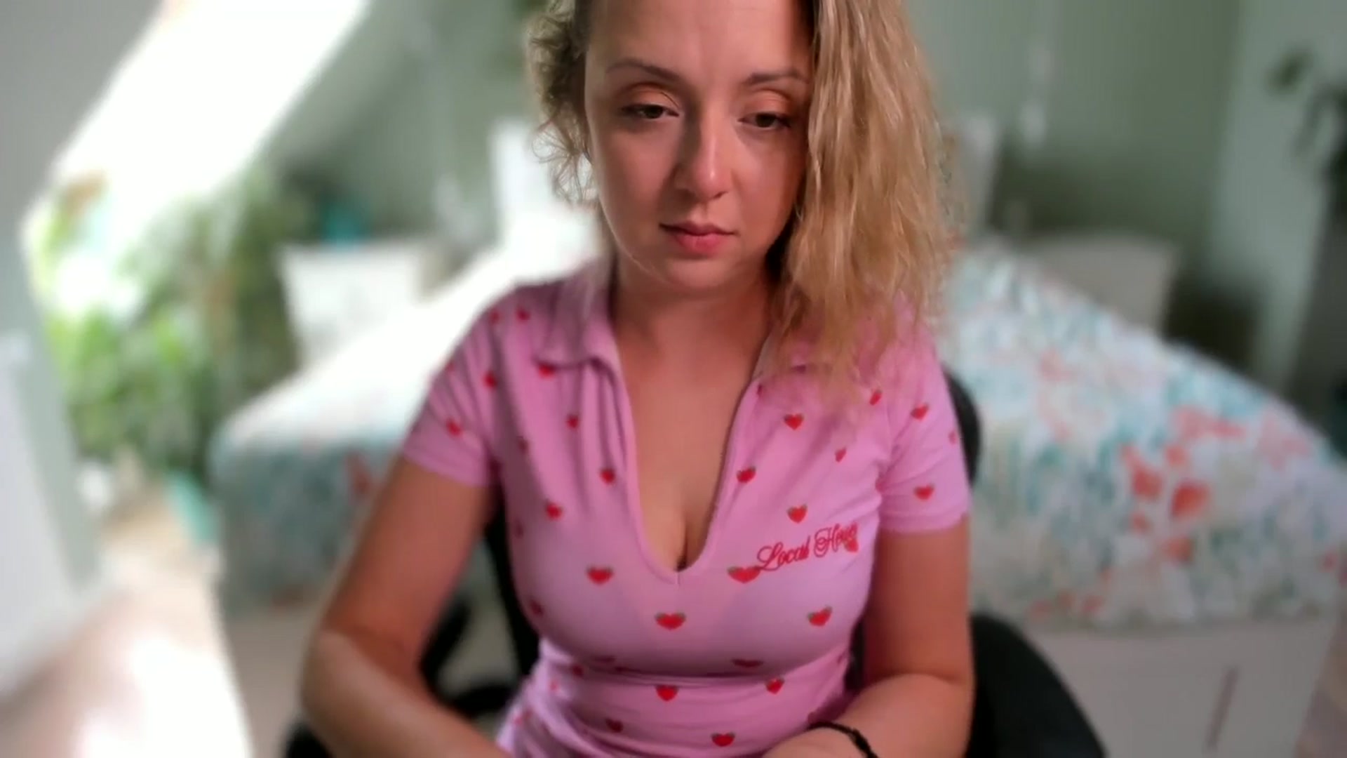 Gallery image thumbnail from AliceSmiley's myfreecams stream on, 09/26/2024, 10:10 image 16 of 20