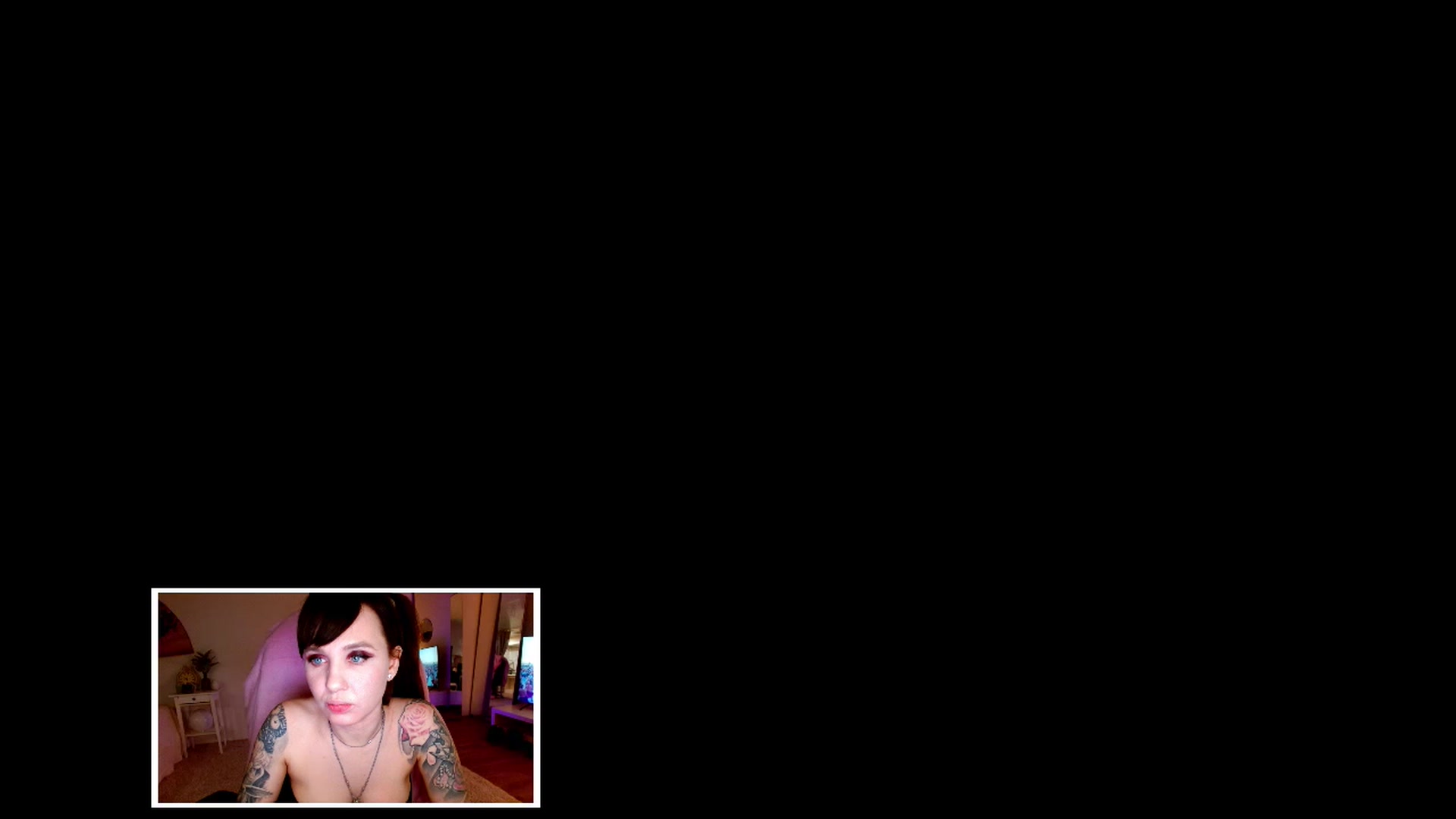 Gallery image thumbnail from AliceStarborn's myfreecams stream on, 04/22/2023, 16:17 image 16 of 20