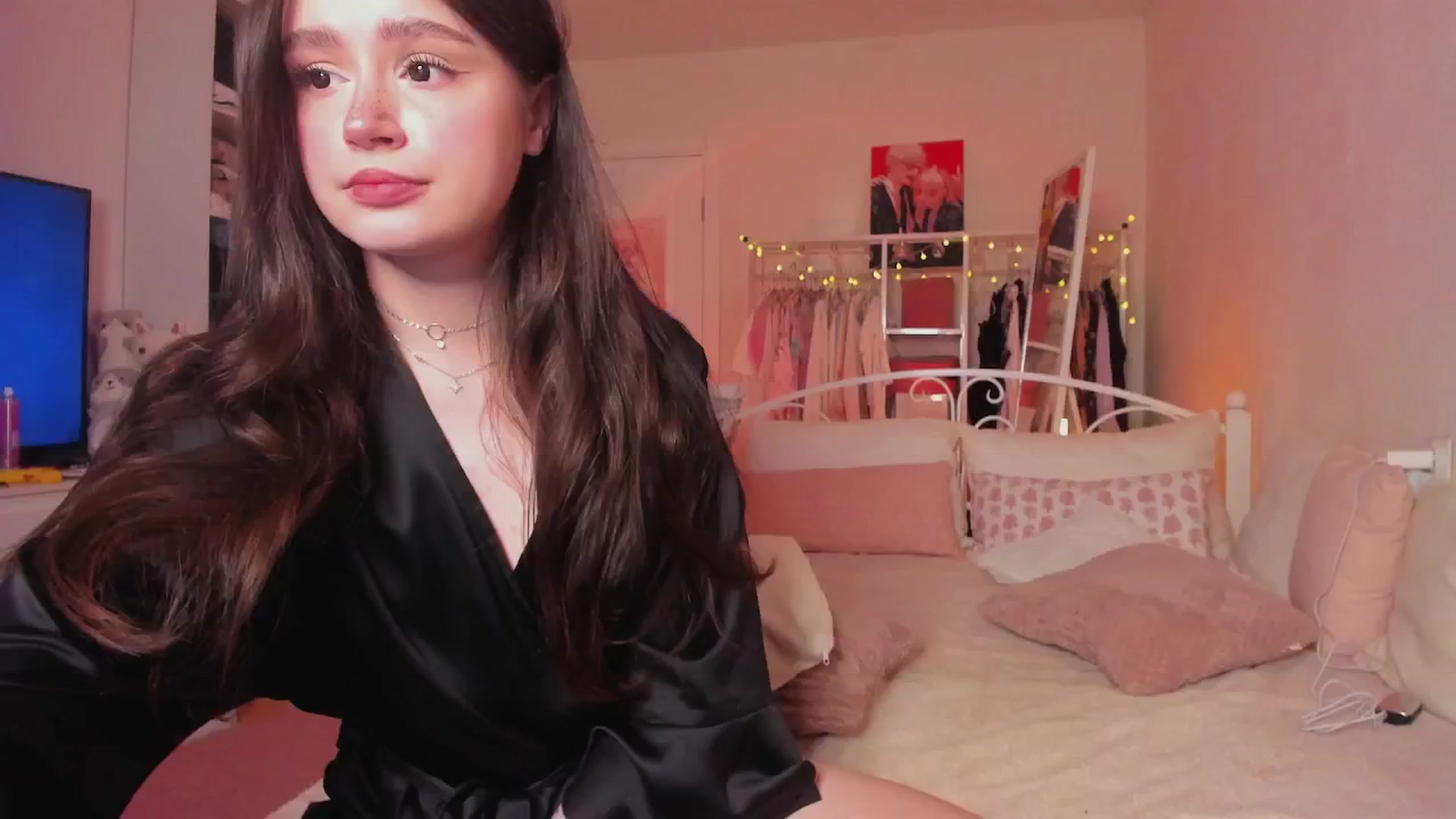 Gallery image thumbnail from AliceXsweeT's myfreecams stream on, 01/23/2025, 16:13 image 20 of 20