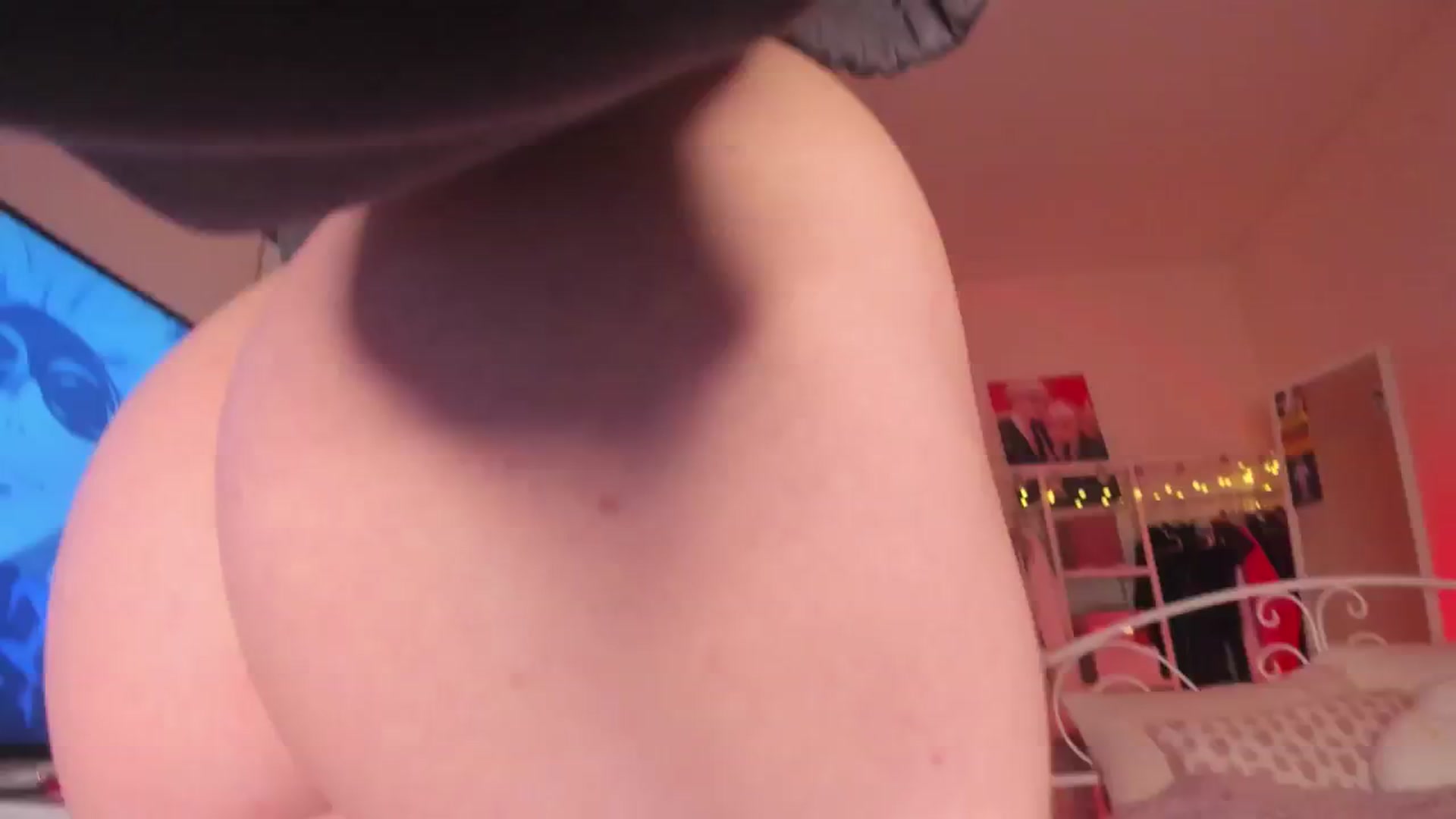 Gallery image thumbnail from AliceXsweeT's myfreecams stream on, 03/21/2025, 17:37 image 6 of 20