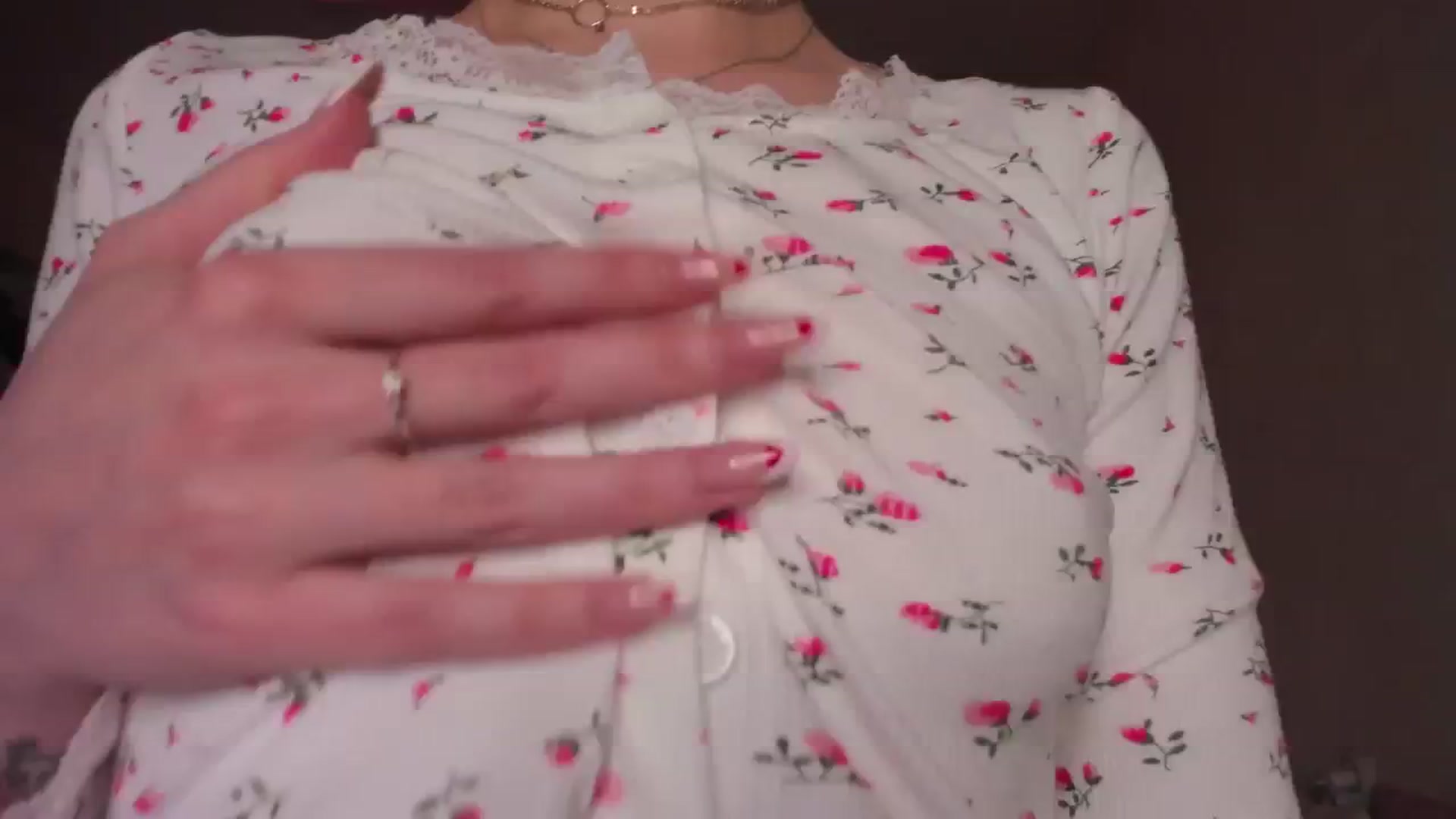 Gallery image thumbnail from AliceXsweeT's myfreecams stream on, 03/24/2025, 16:31 image 14 of 20